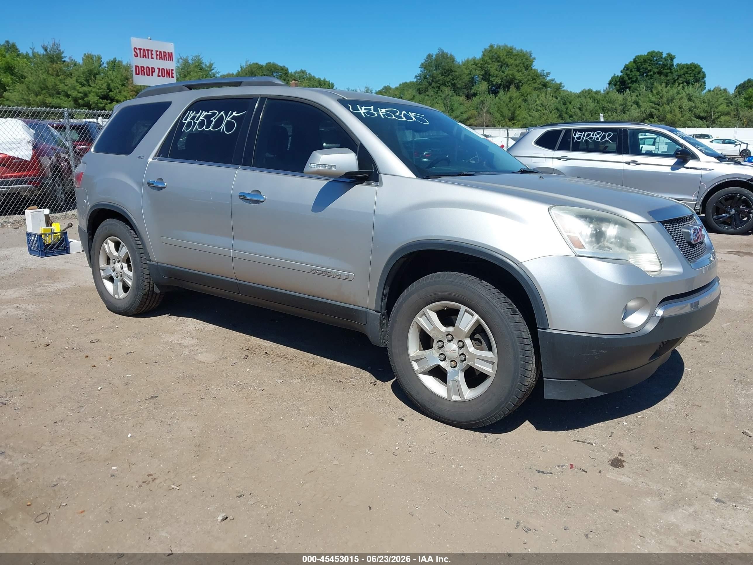2007 GMC Acadia SLT, VIN 1GKER23797J131193 — Зад
