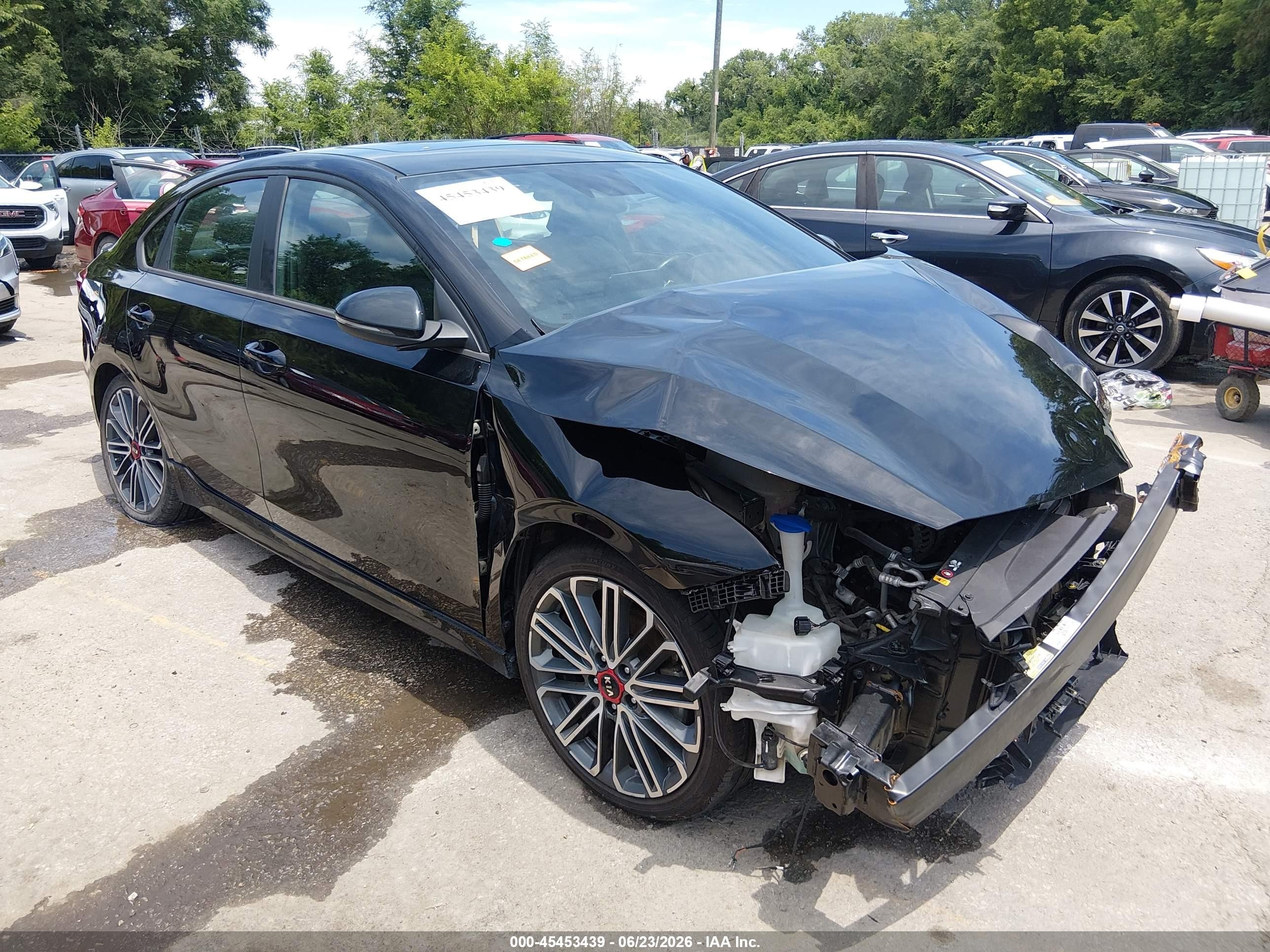 2021 Kia Forte GT, VIN 3KPF44AC0ME395194 — Front end