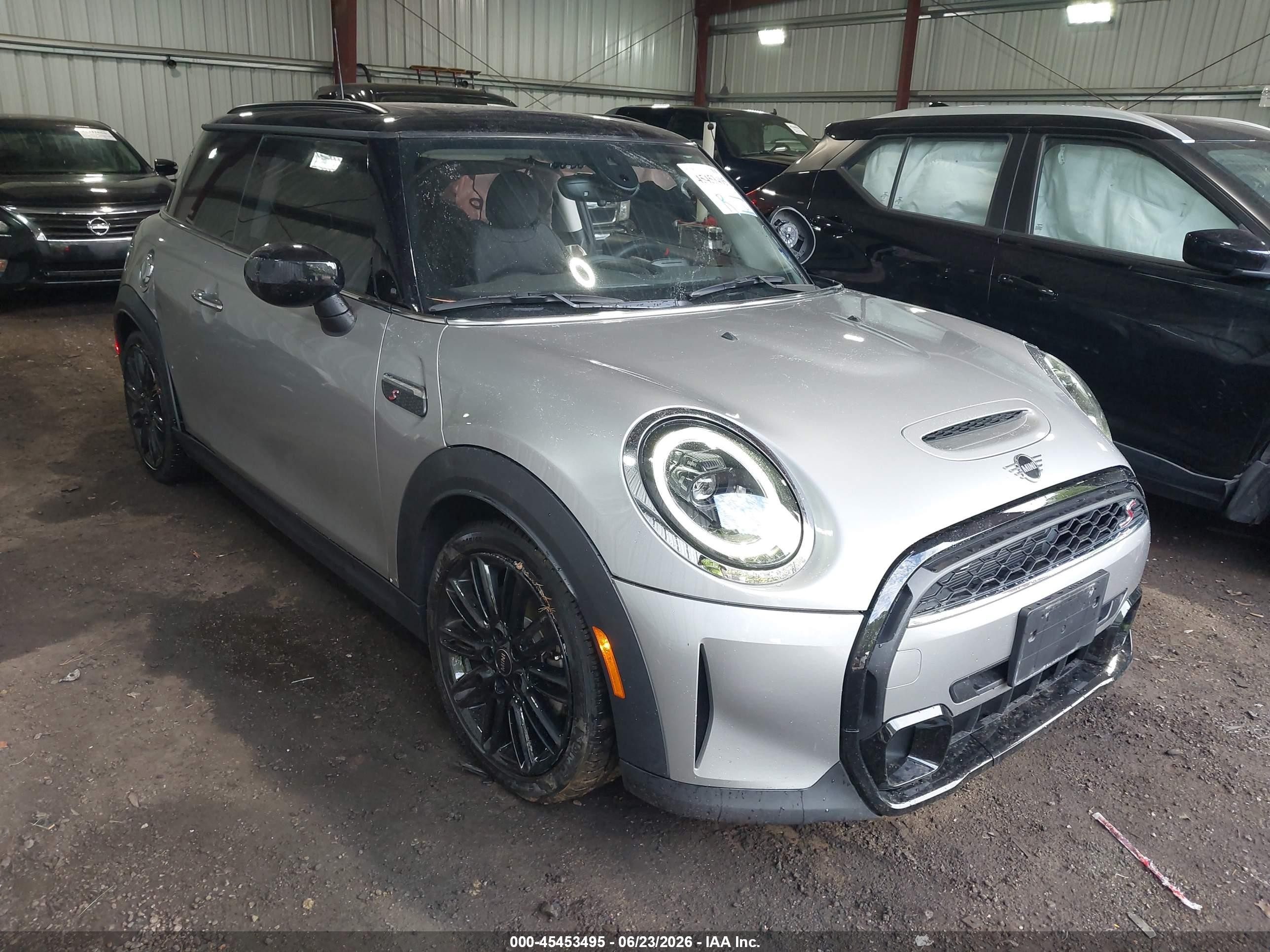 2024 MINI Hardtop Cooper S, VIN WMW53DH00R2U74764 — Side