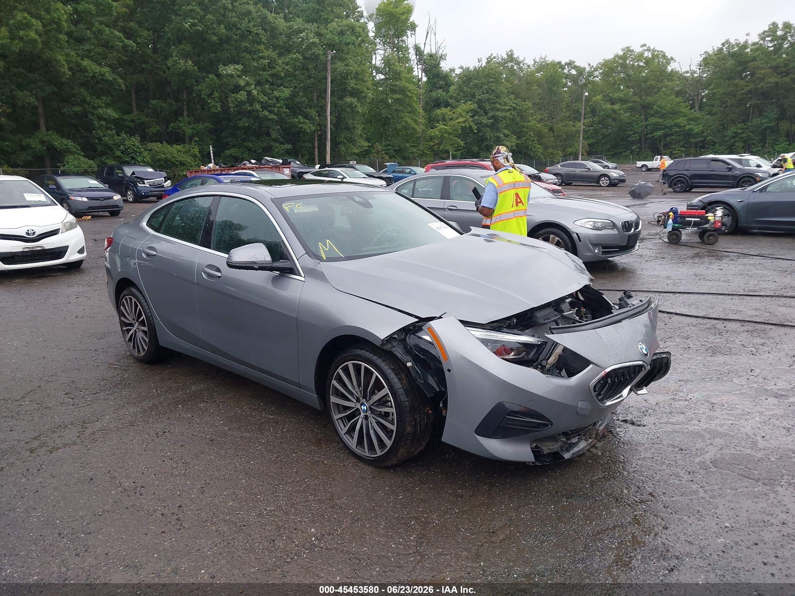 2022 BMW 2 Series 228i xDrive, VIN WBA73AK04N7K27583 — Front end