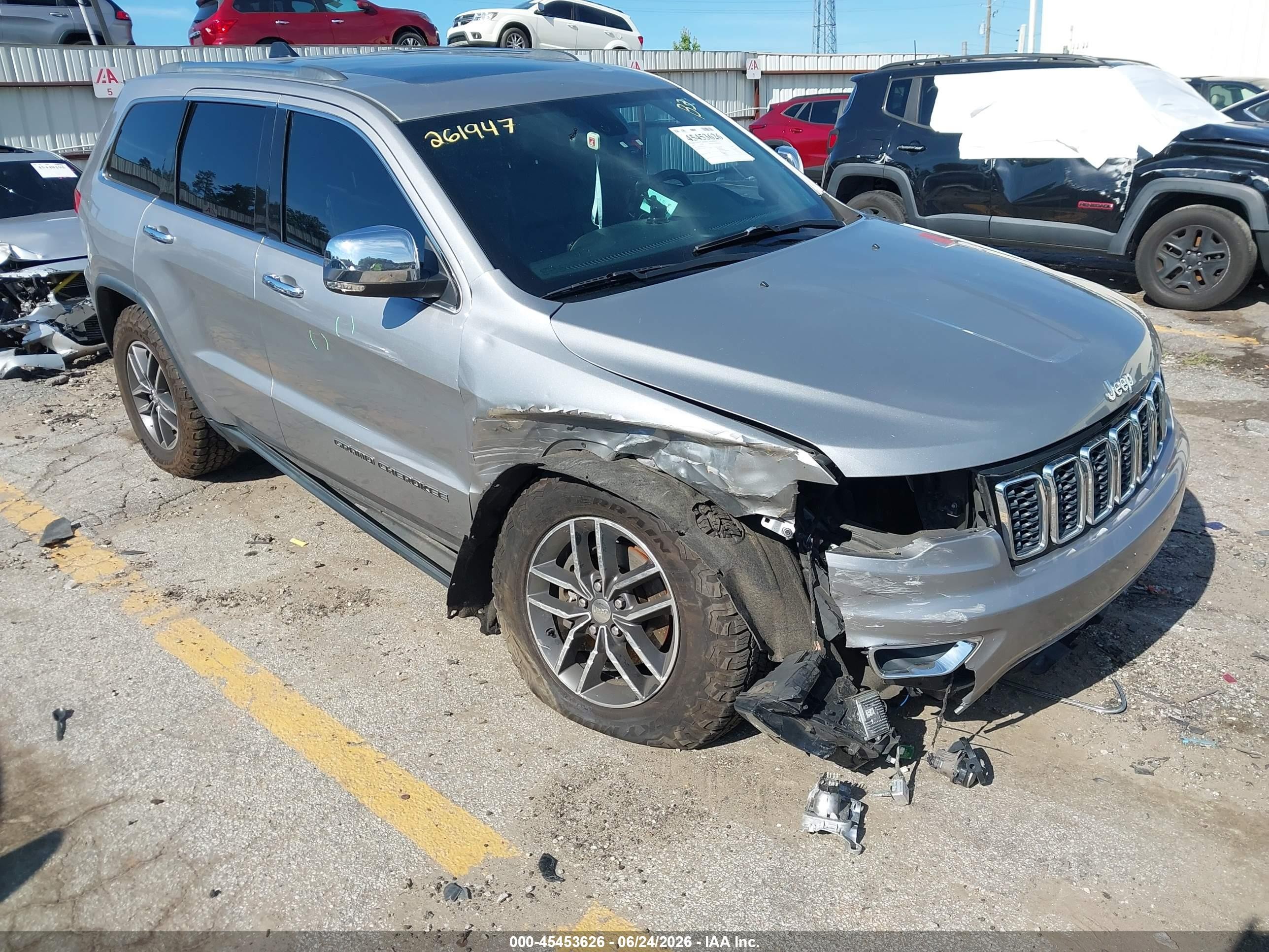 2017 Jeep Grand Cherokee Limited, VIN 1C4RJFBG6HC938158 — Бок