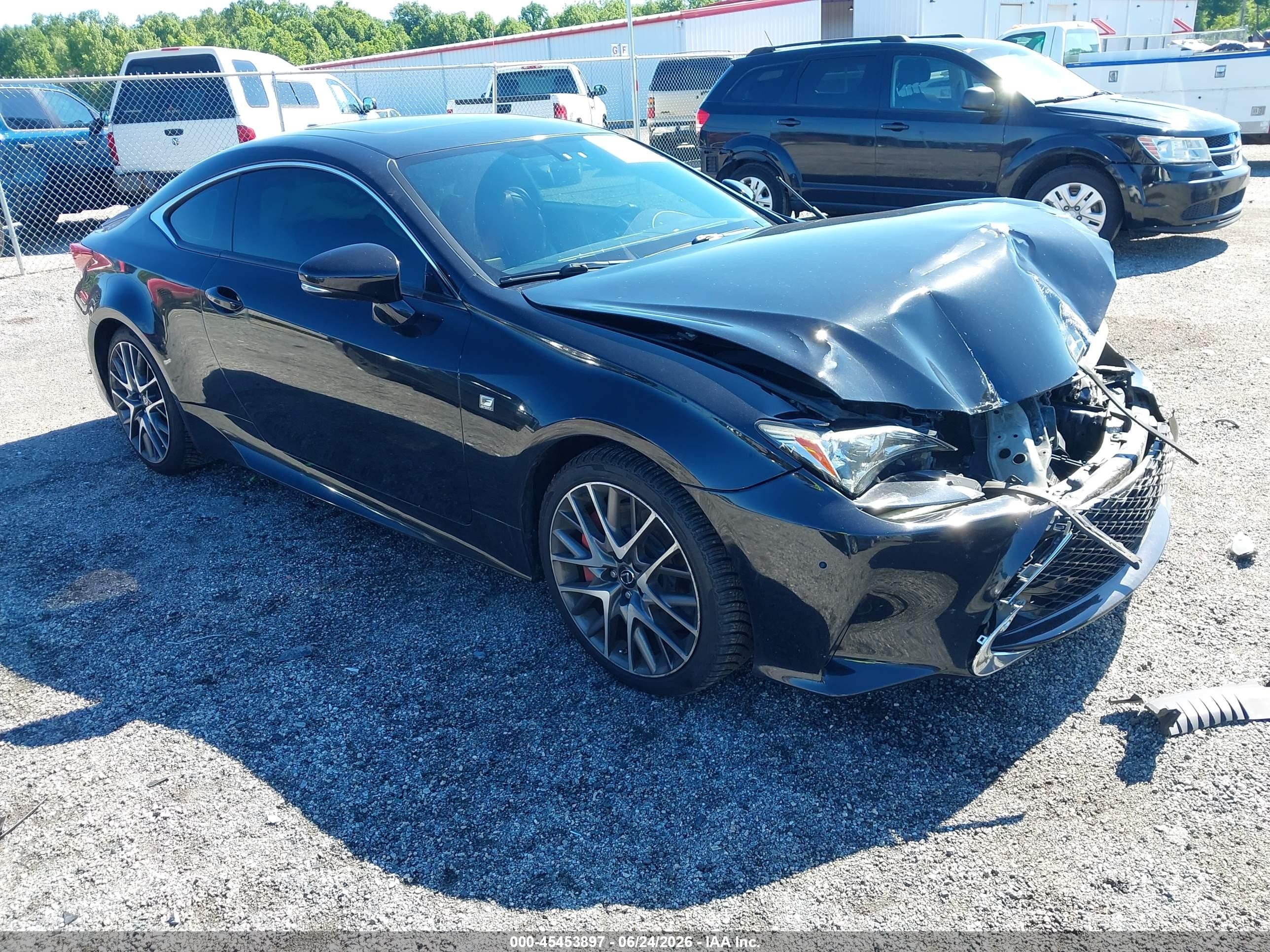 2015 Lexus RC 350 F Sport, VIN JTHHE5BC2F5008751 — Перед
