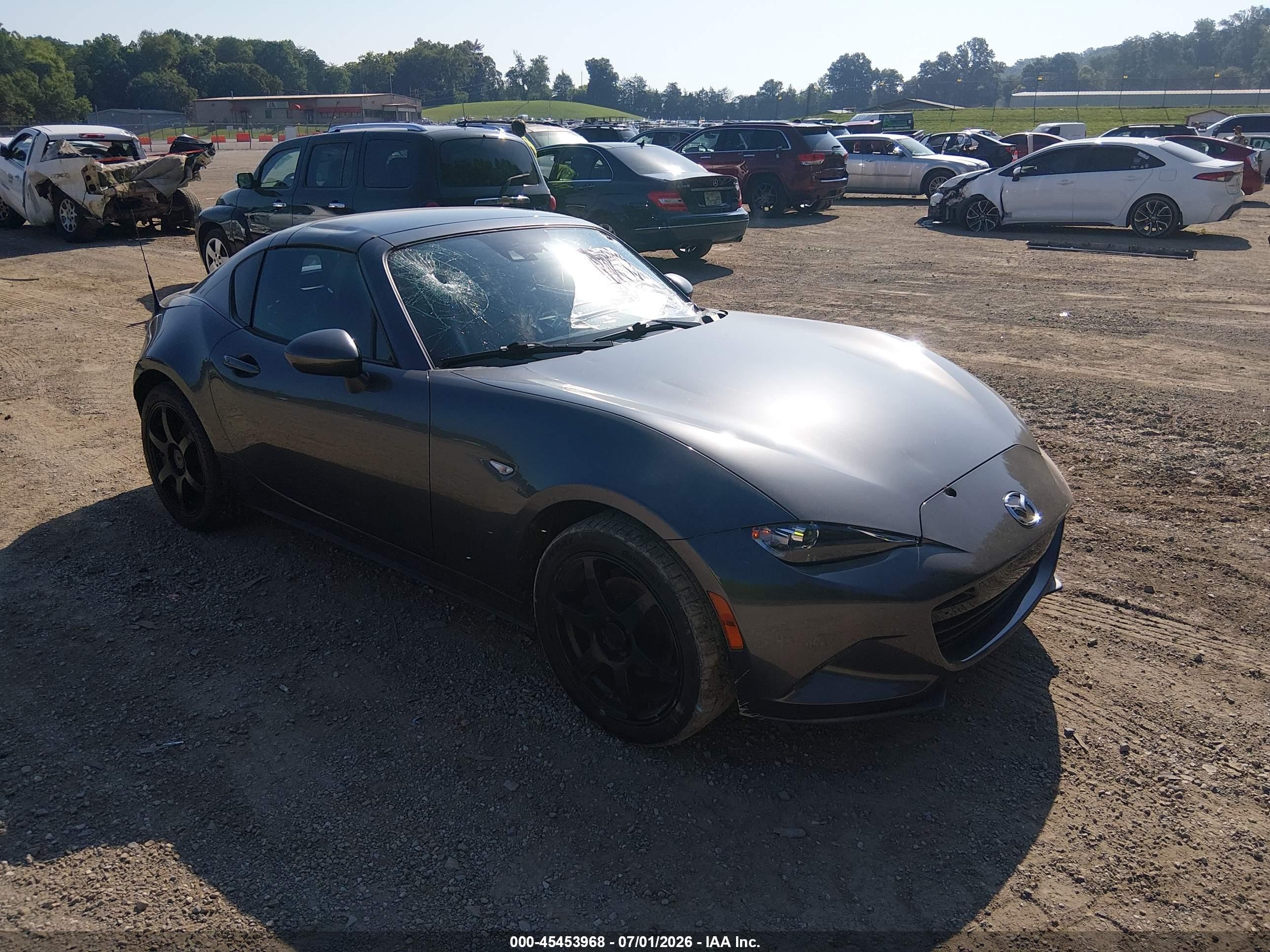 2018 Mazda MX-5 Miata Grand Touring, VIN JM1NDAM78J0204571 — Roof