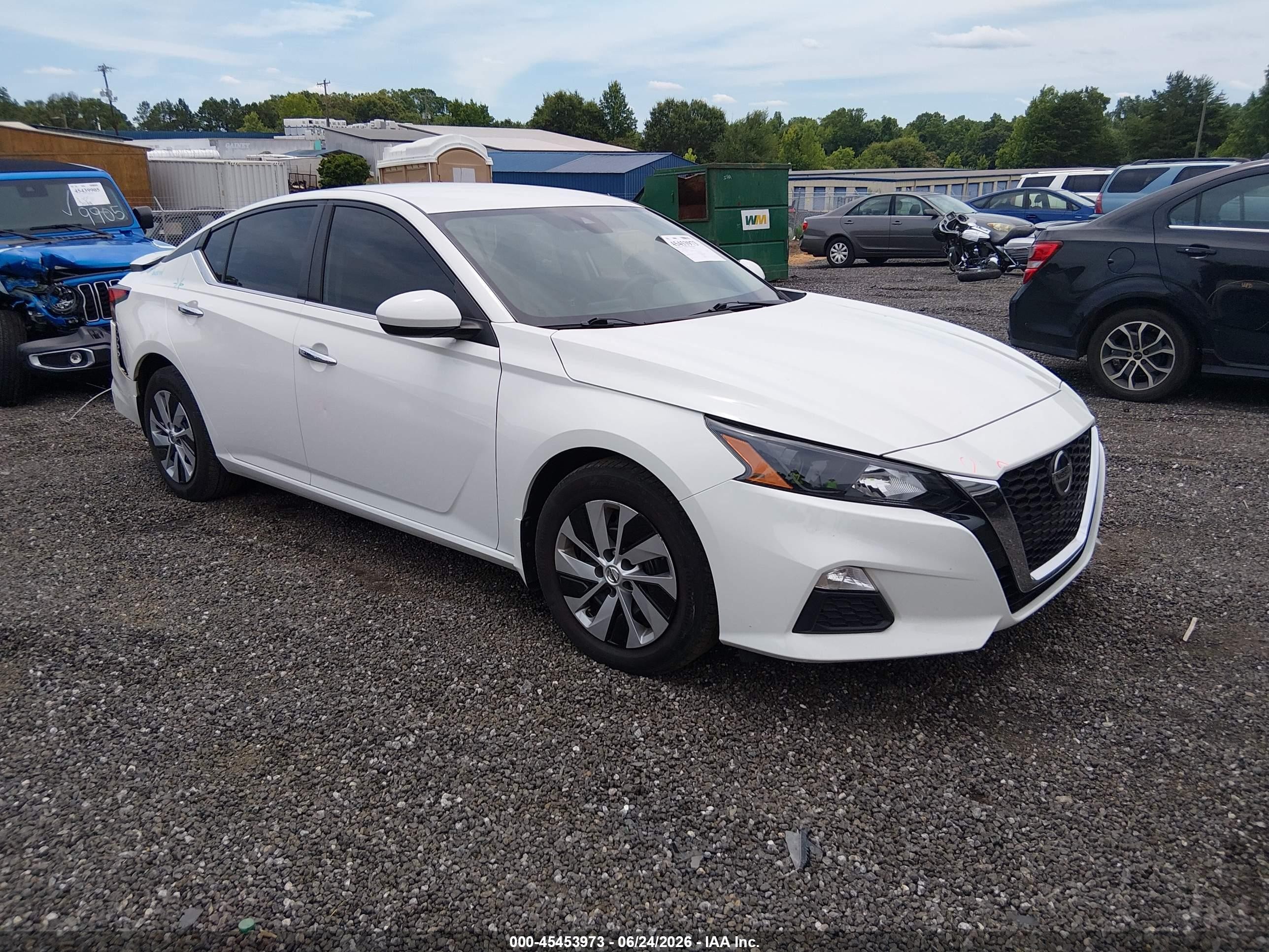 2022 Nissan Altima S, VIN 1N4BL4BV0NN339342 — Rear end
