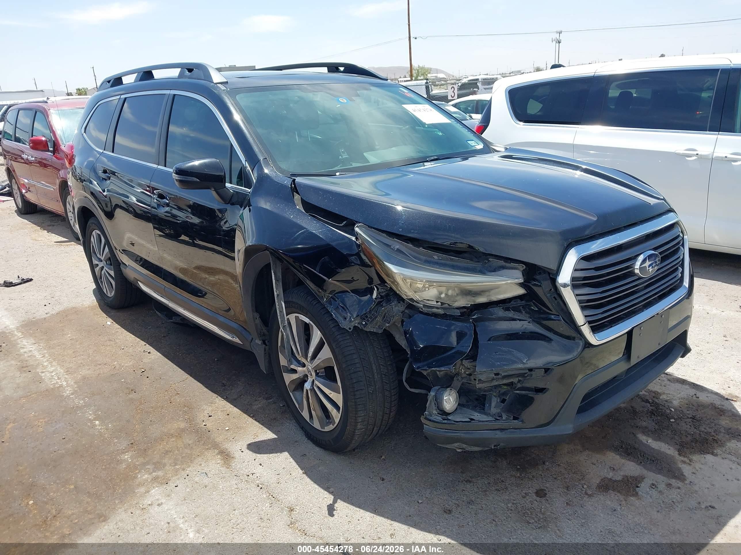 2019 Subaru Ascent Limited, VIN 4S4WMALD2K3422125 — Front end