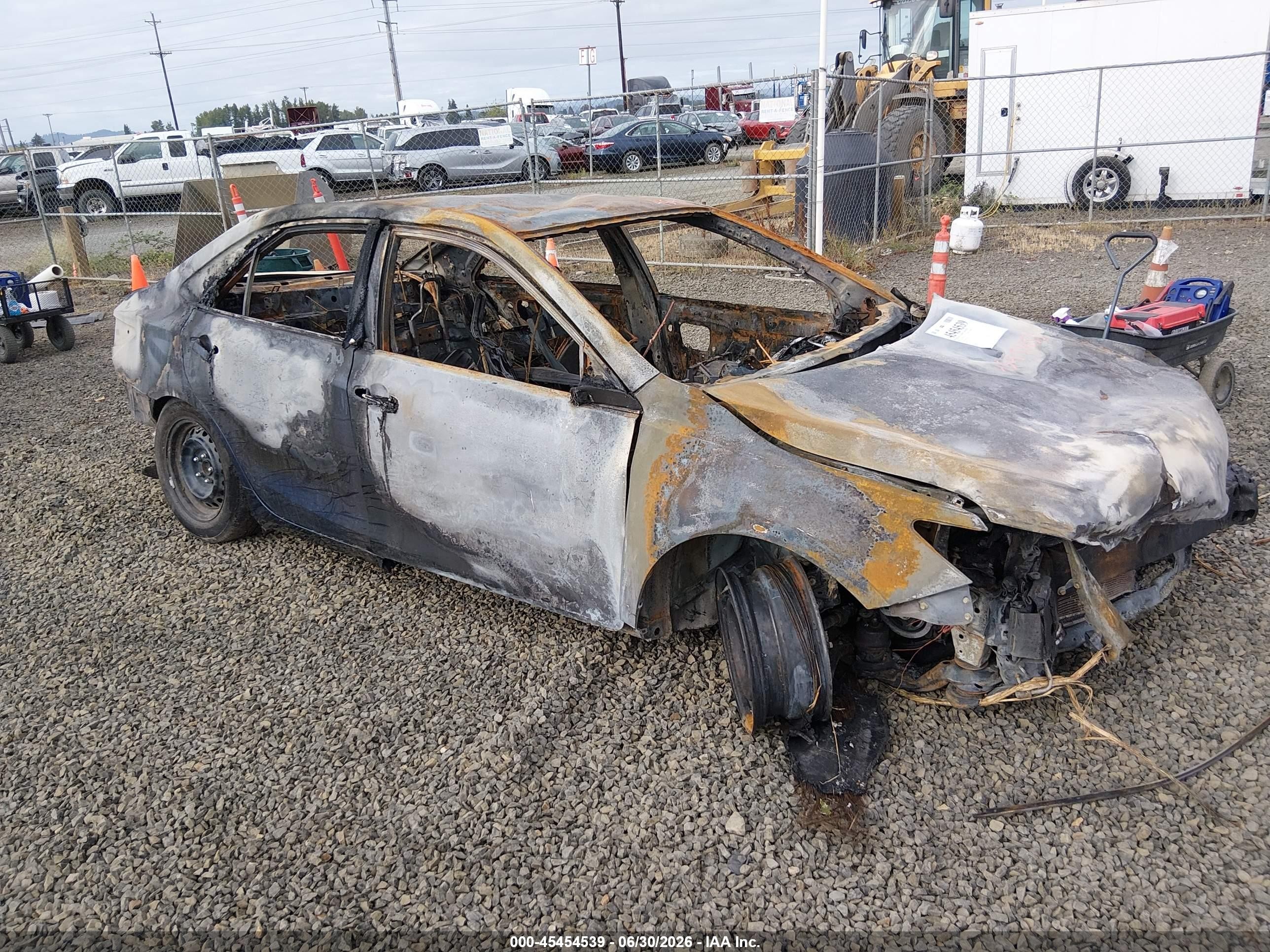2017 Toyota Camry Hybrid XLE, VIN 4T1BD1FK4HU208376 — Burn