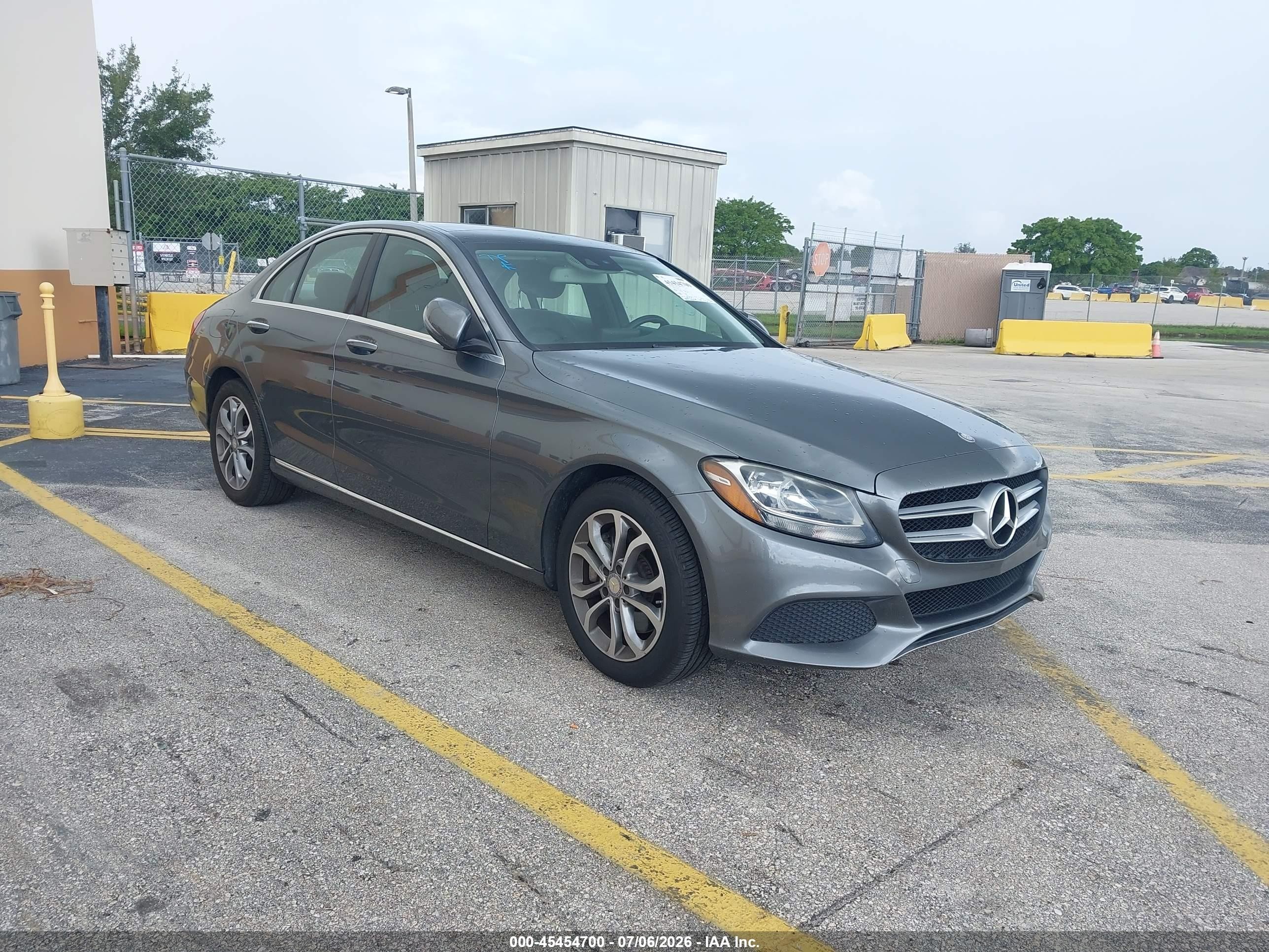 2017 Mercedes-Benz C 300, VIN WDDWF4JB0HR253106 — Electrical