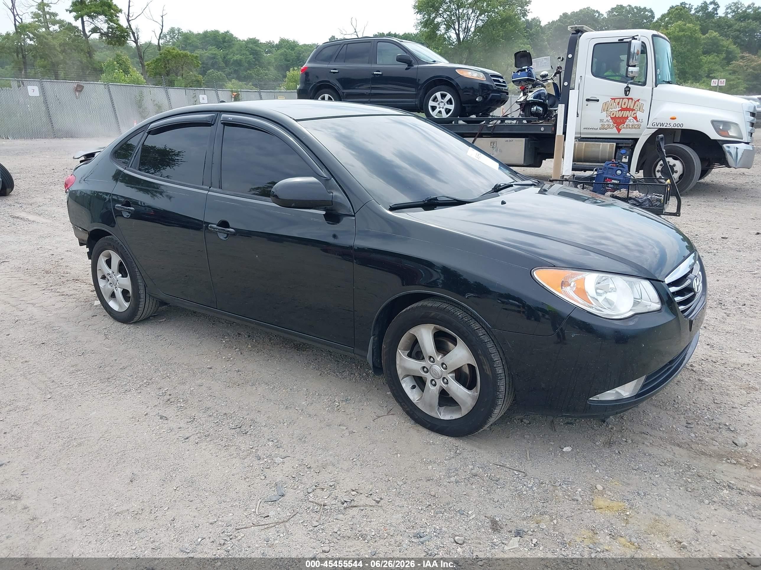 2010 Hyundai Elantra GLS, VIN KMHDU4AD1AU047915 — Rear end