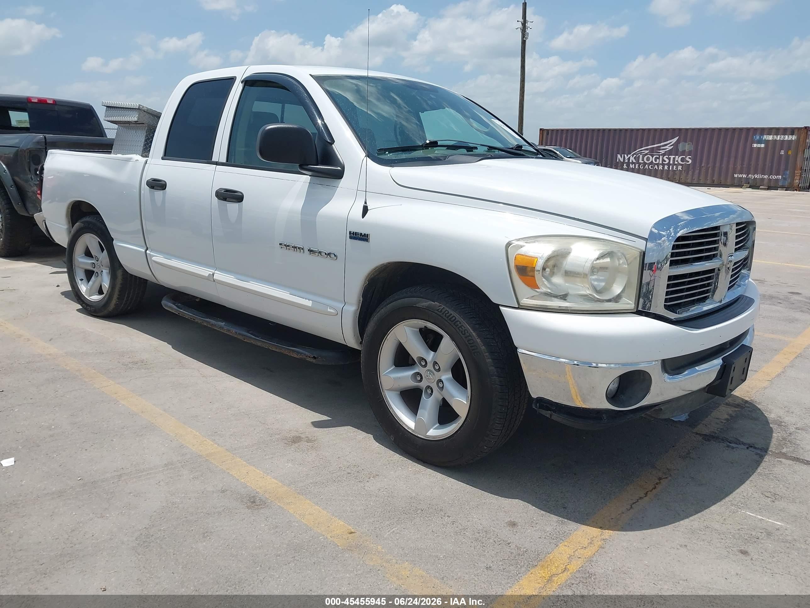 2007 Dodge 1500 SLT, VIN 1D7HA18257S139251 — Бок