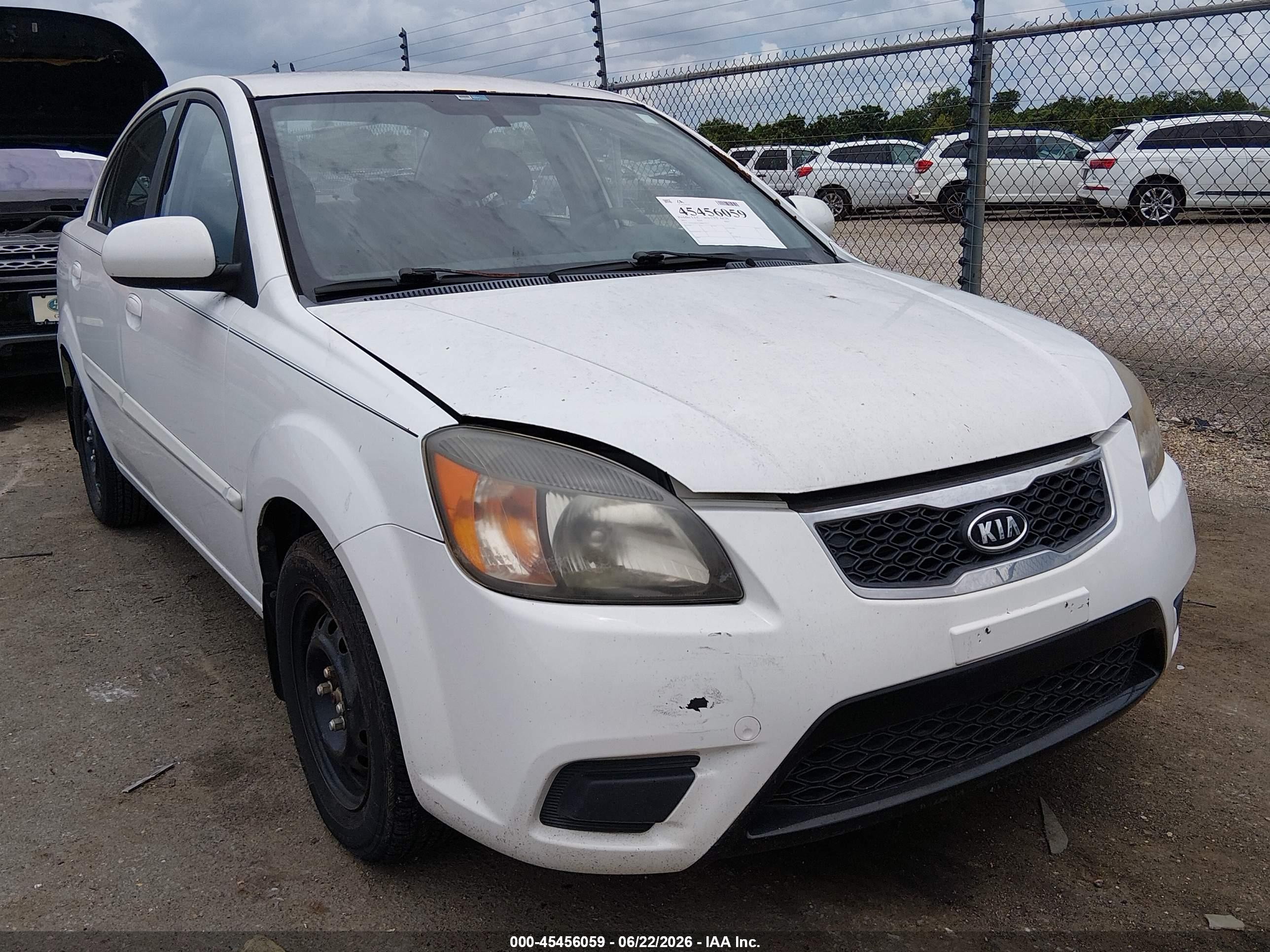 2011 Kia Rio LX, VIN KNADH4A33B6927131 — Обычный износ