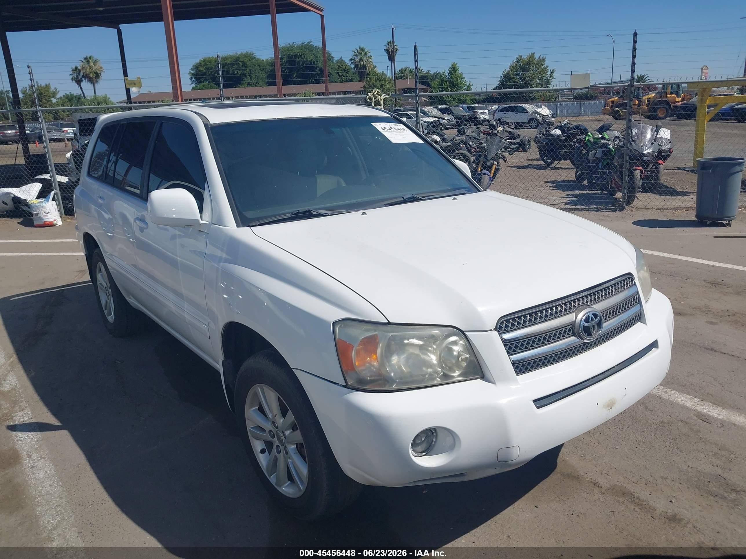 2006 Toyota Highlander Limited, VIN JTEEW21A860003238 — Normal wear