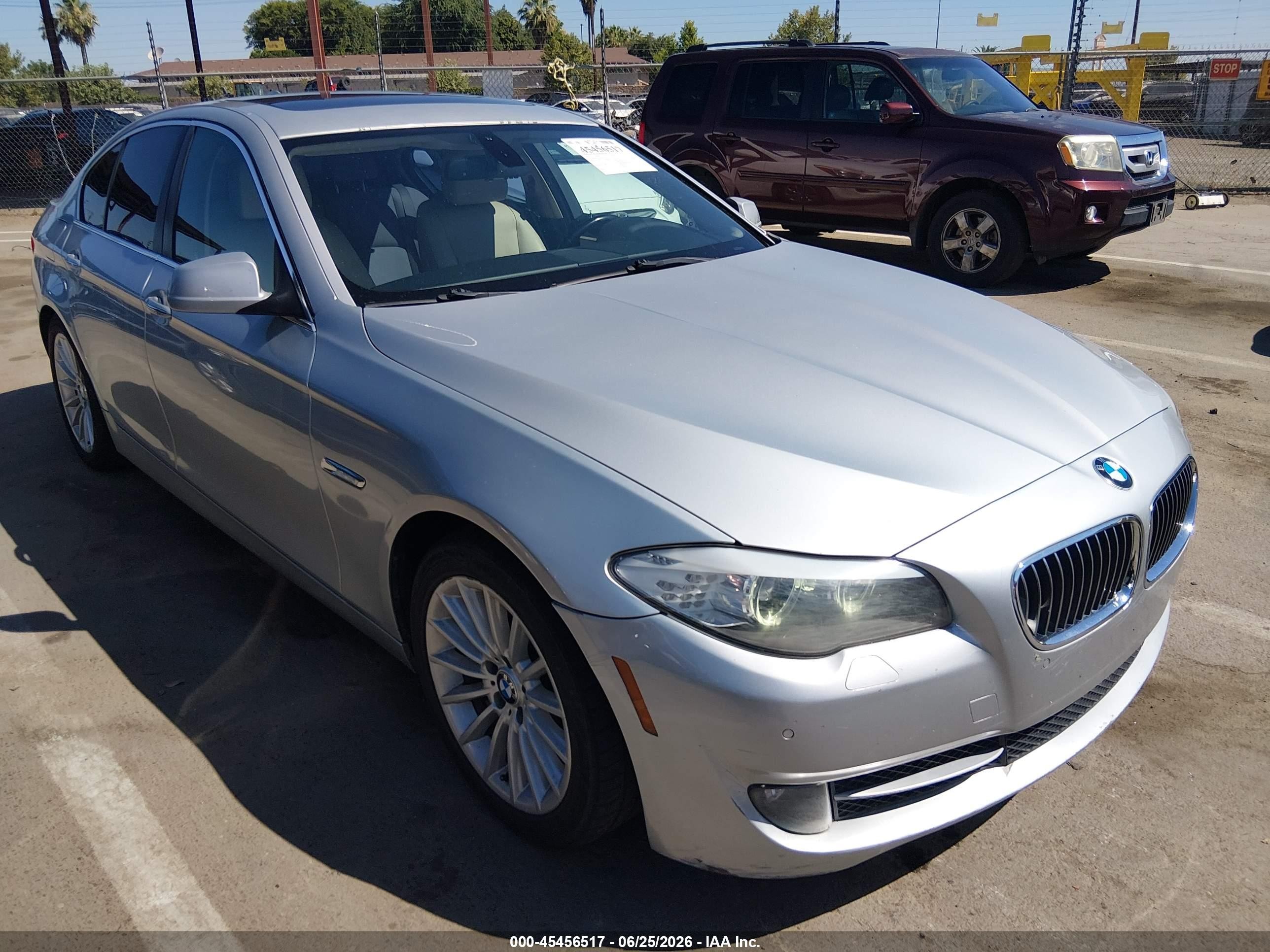 2011 BMW 5 Series 535i, VIN WBAFR7C57BC608421 — Normal wear