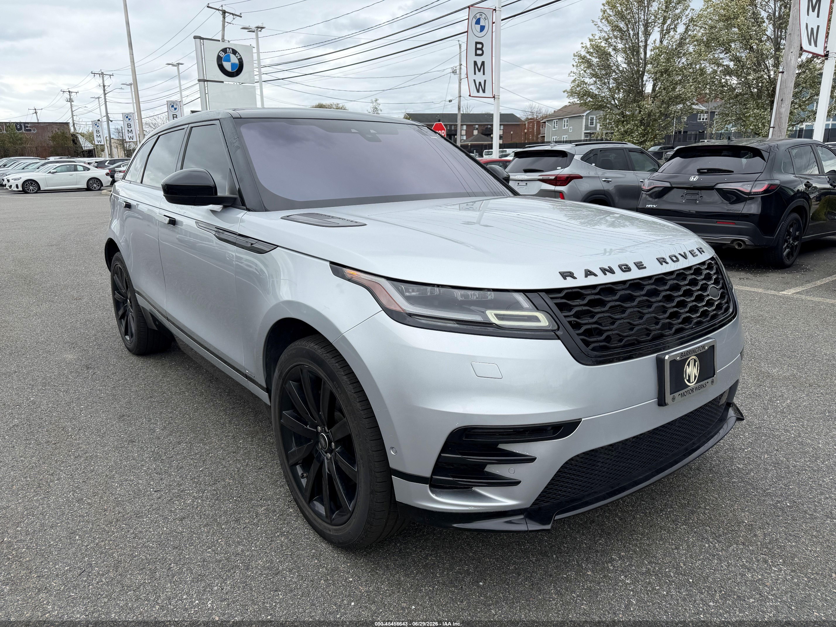 2018 Land Rover Range Rover Velar R-Dynamic HSE, VIN SALYM2RV0JA706519 — Auction photo