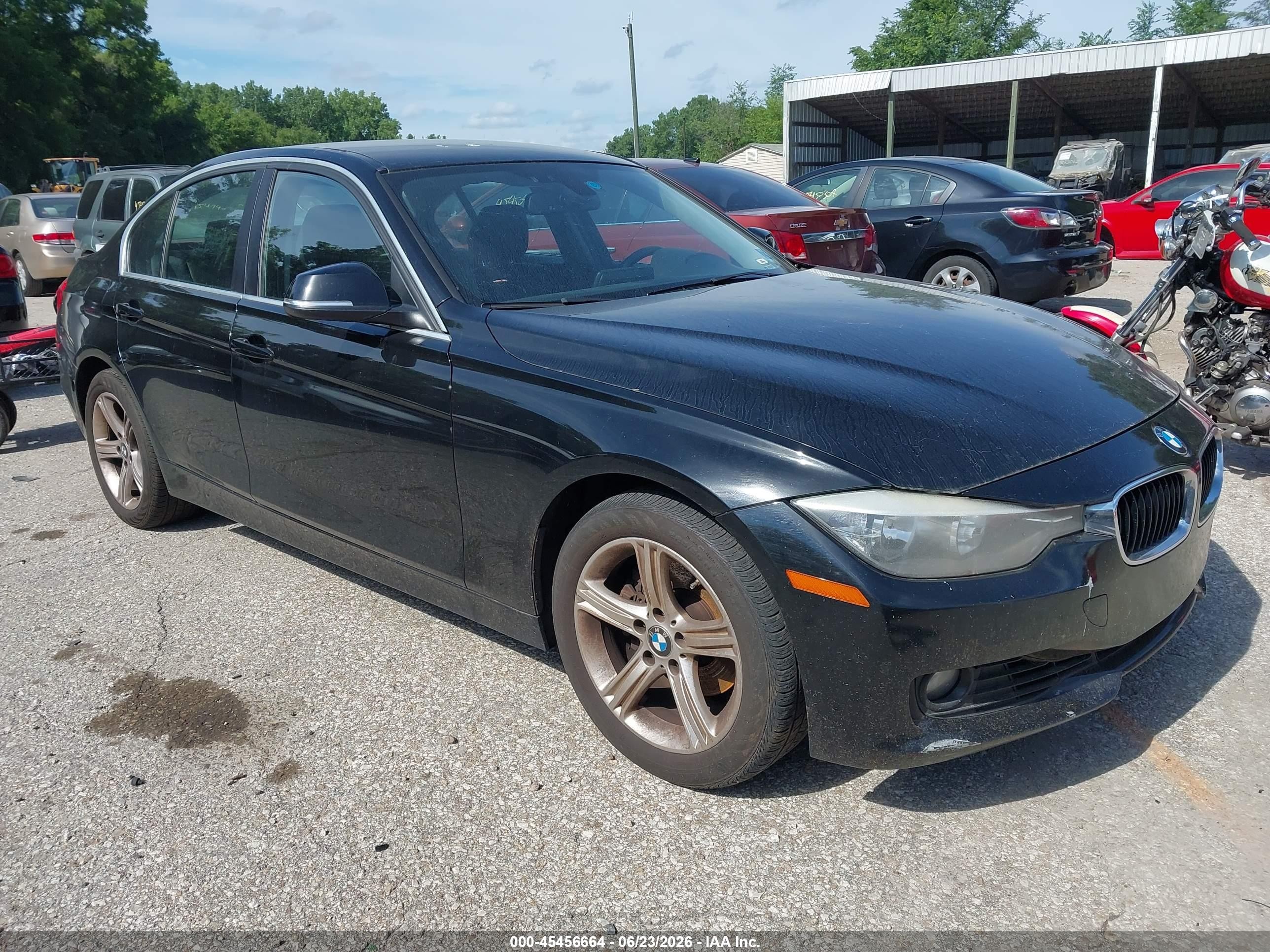 2015 BMW 3 Series 328i xDrive, VIN WBA3B5G58FNS13969 — Normal wear