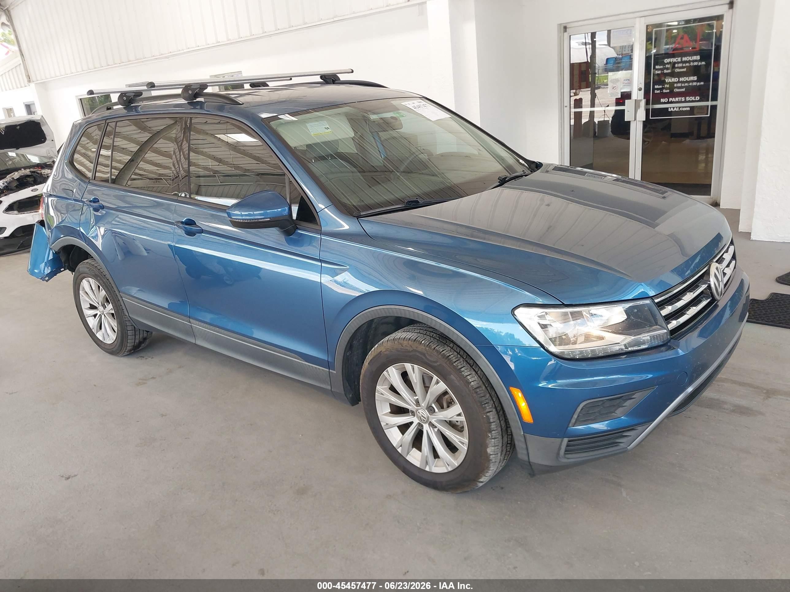 2019 Volkswagen Tiguan S, VIN 3VV1B7AX7KM112380 — Rear end