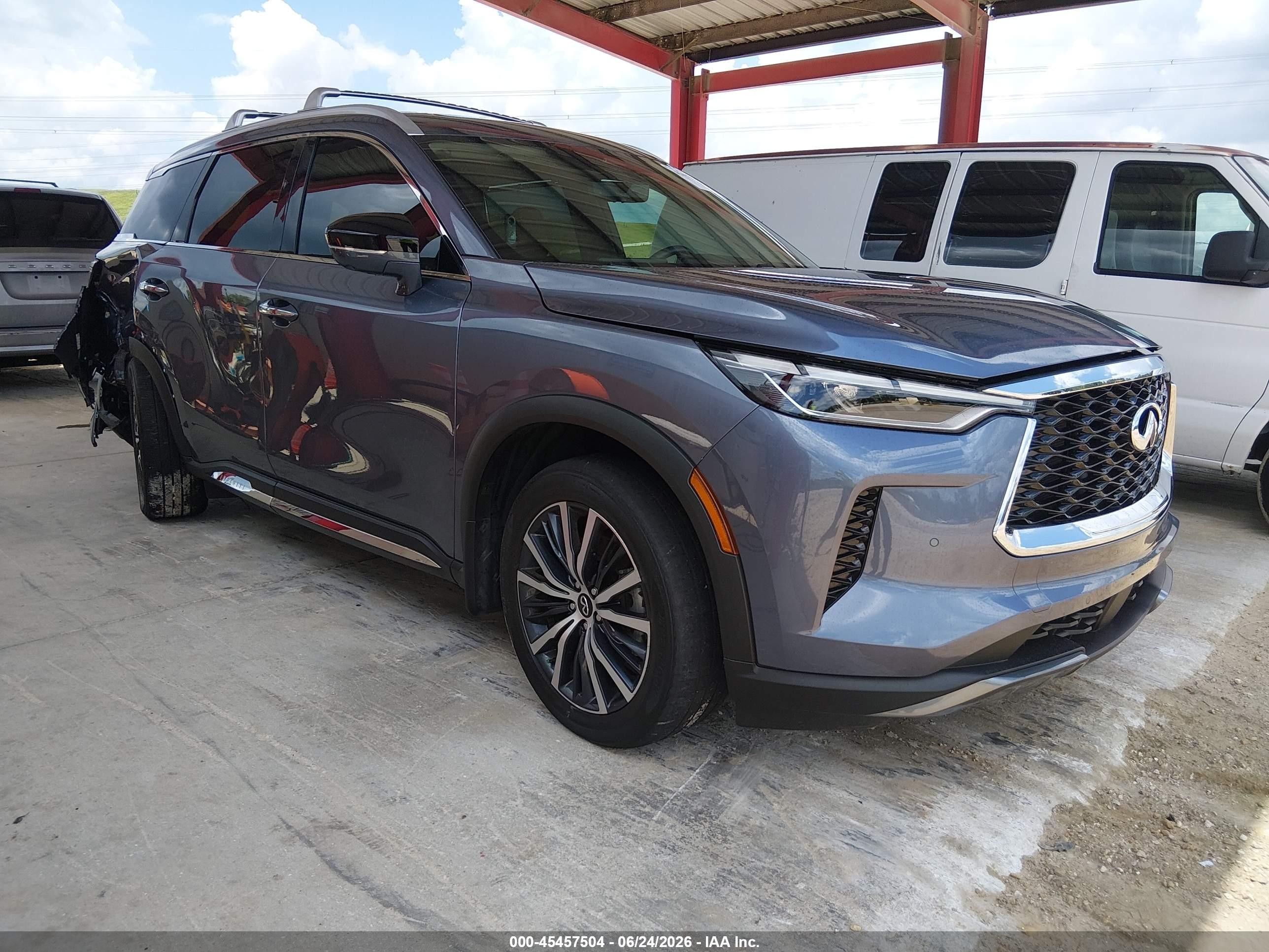 2024 Infiniti QX60 Sensory, VIN 5N1DL1GSXRC338003 — Rear end