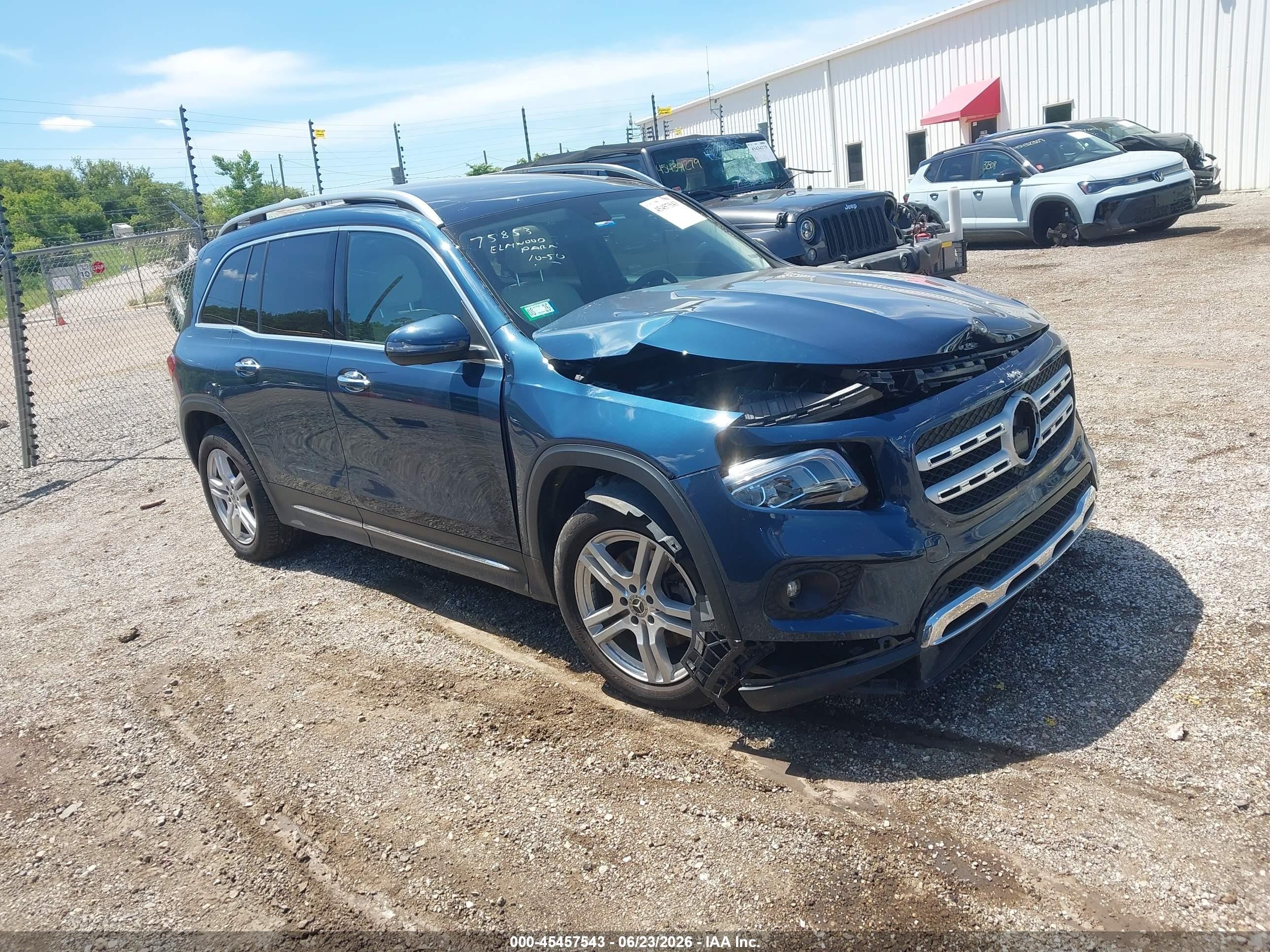 2020 Mercedes-Benz GLB 250, VIN W1N4M4HB8LW024821 — Front end