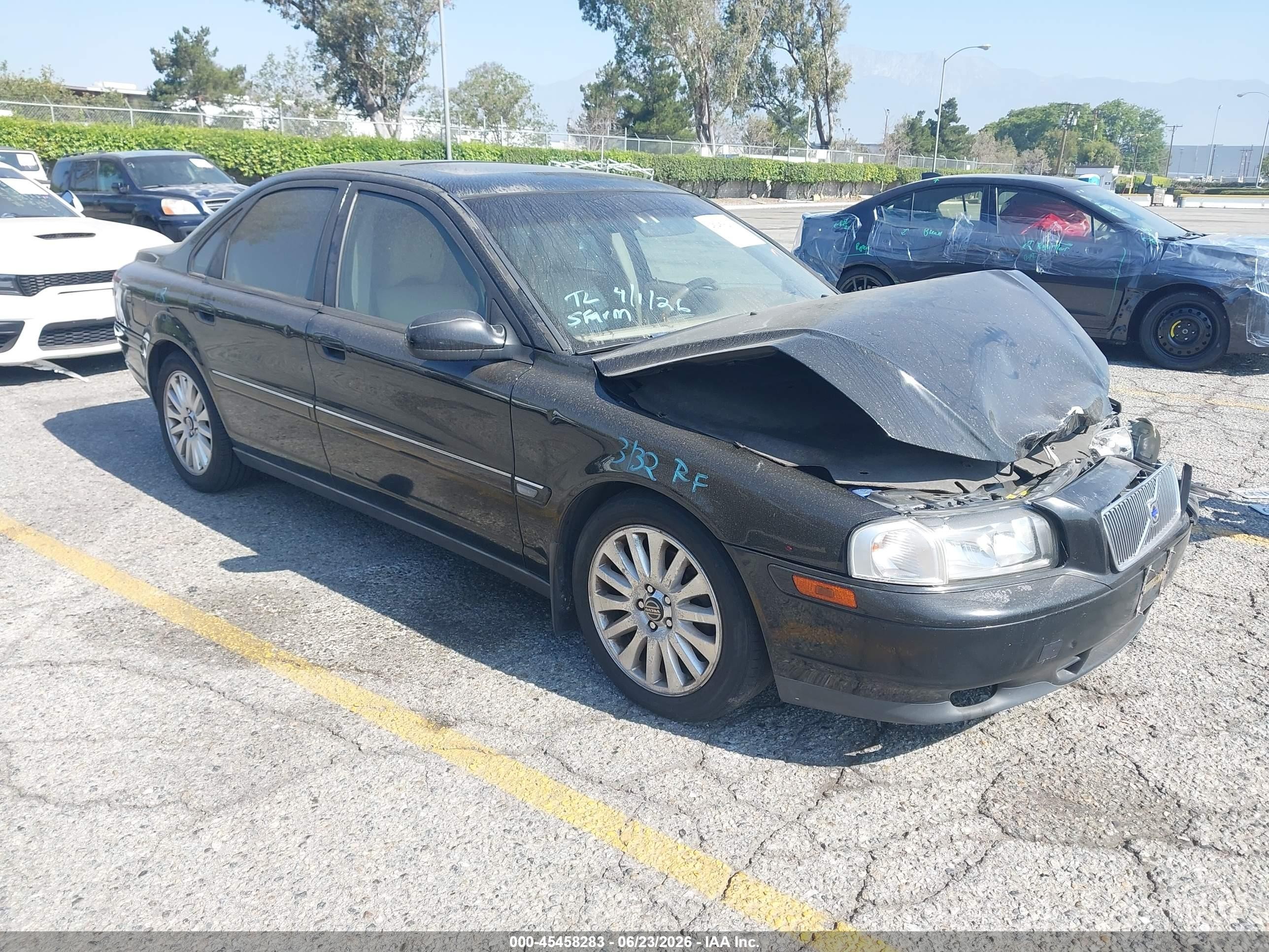 2003 Volvo S80 2.9L, VIN YV1TS92D031314980 — Front end