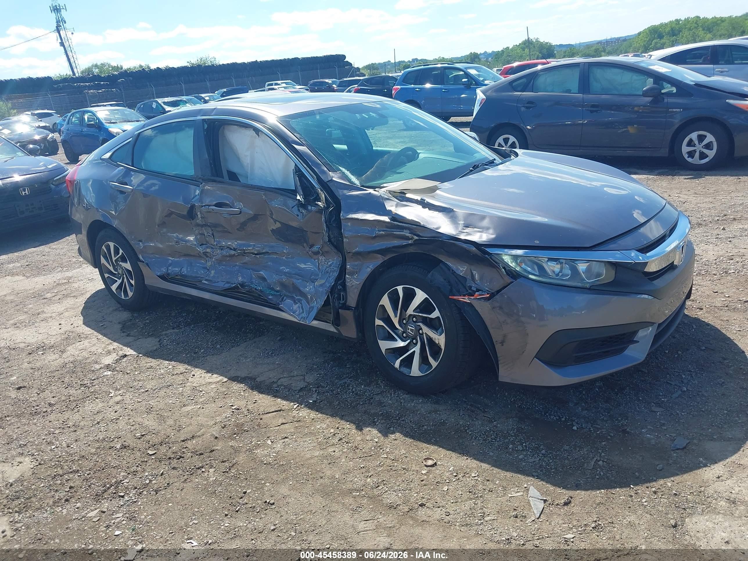2016 Honda Civic EX, VIN 19XFC2F70GE221231 — Side