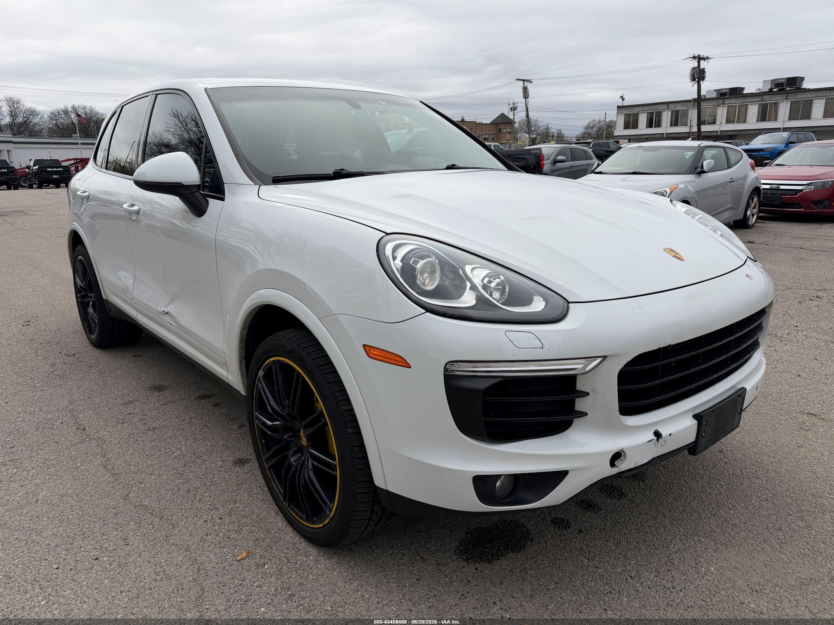 2018 Porsche Cayenne, VIN WP1AA2A21JKA02261 — Normal wear