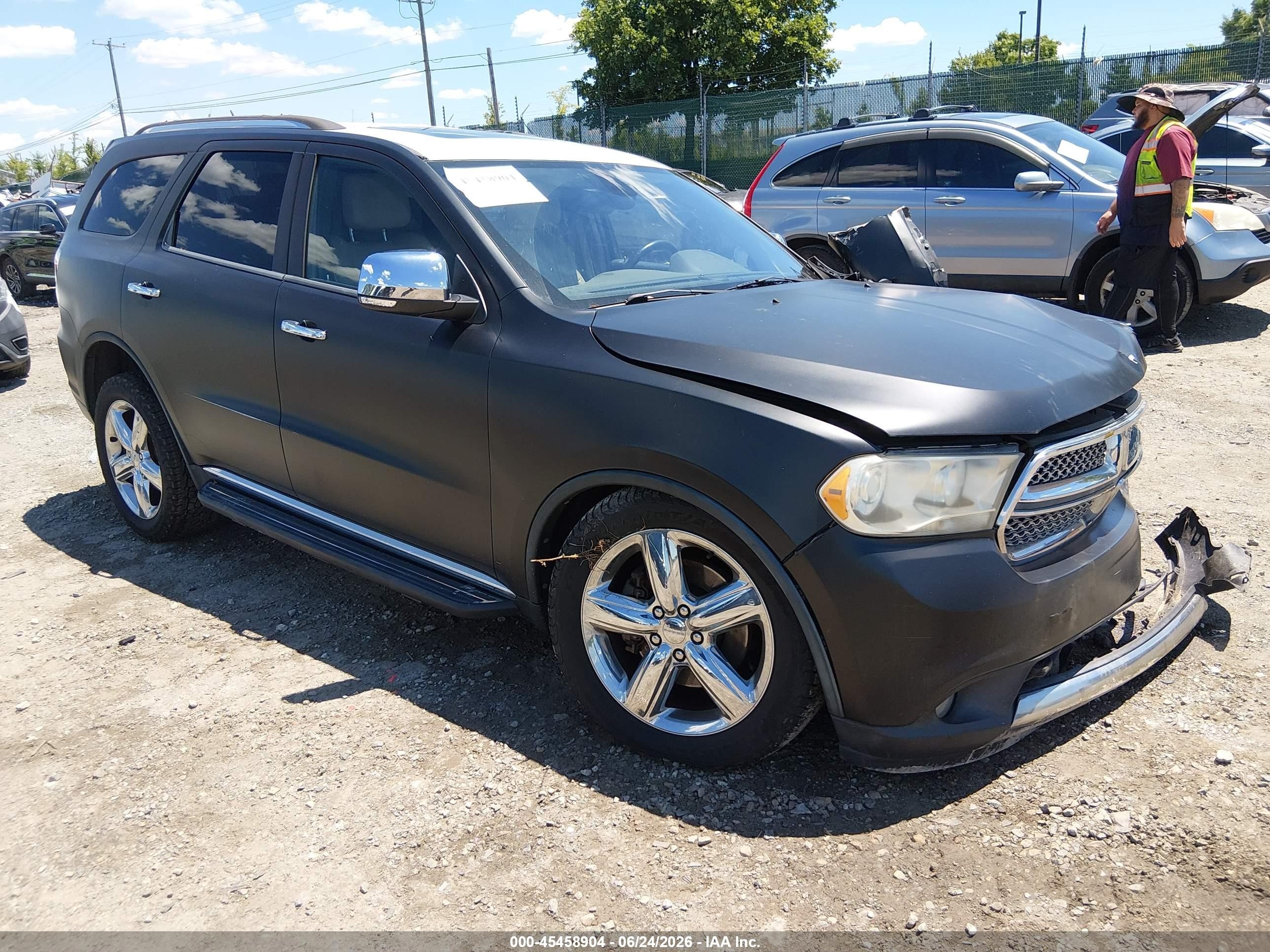 2013 Dodge Durango Citadel, VIN 1C4SDJET8DC562903 — Undercarriage