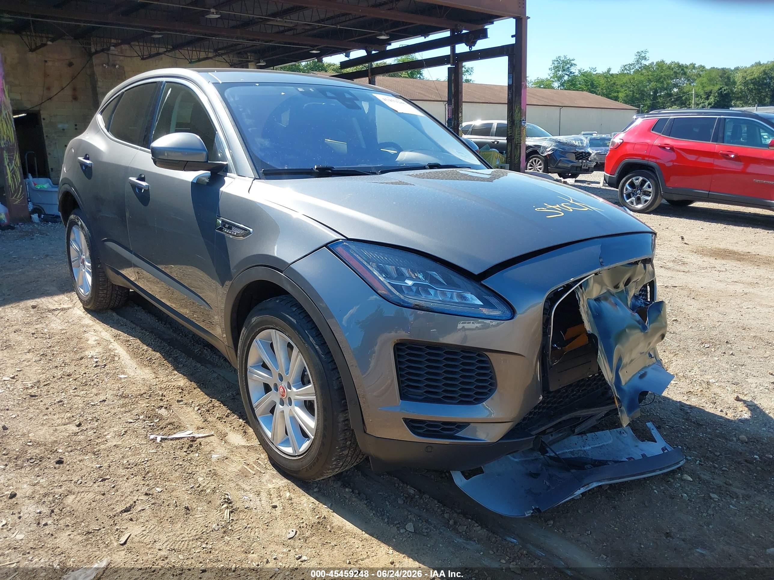 2018 Jaguar E-Pace S, VIN SADFJ2FXXJ1Z20001 — Front end