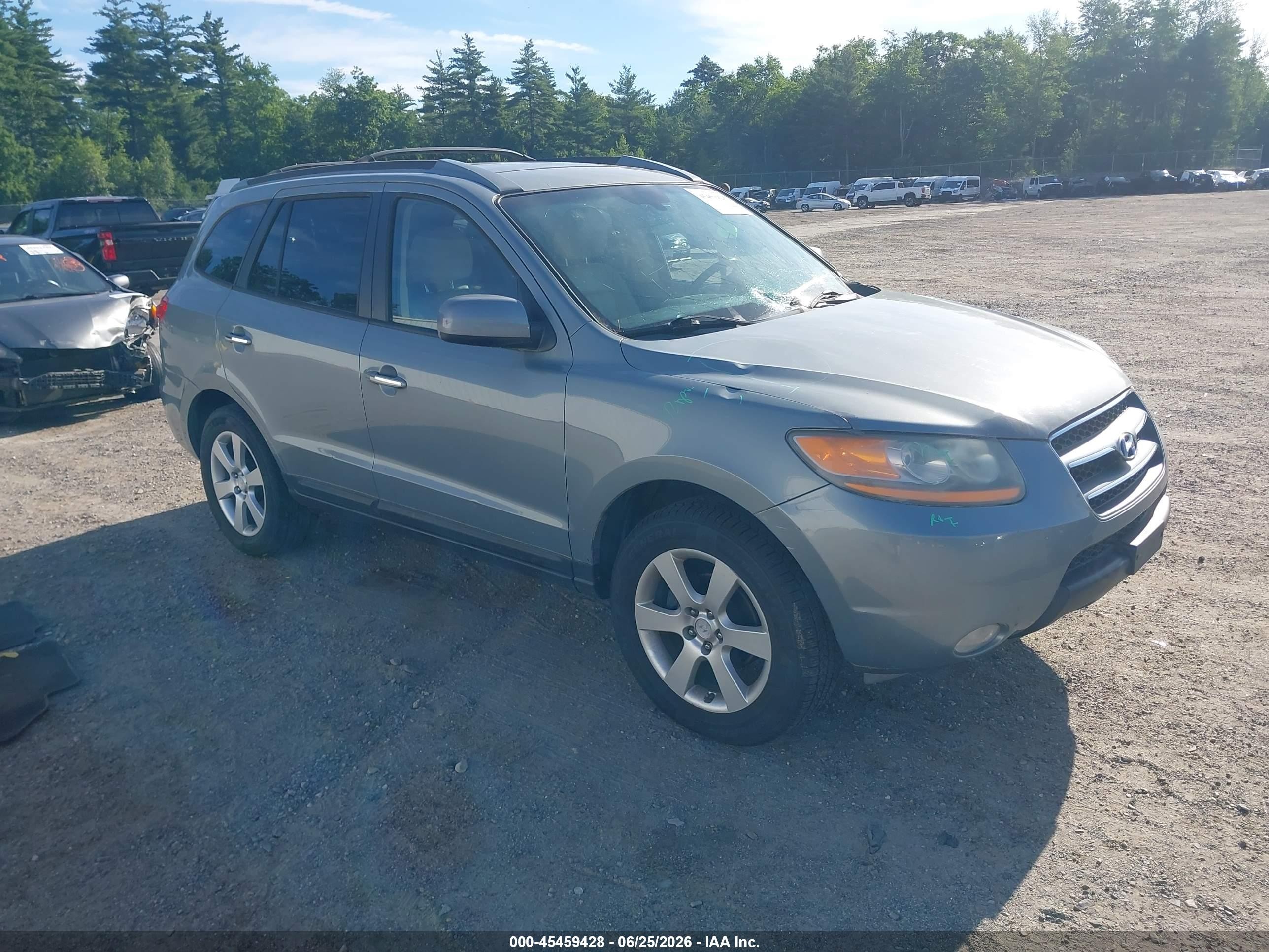 2008 Hyundai Santa Fe SE, VIN 5NMSH13E68H177078 — Перед