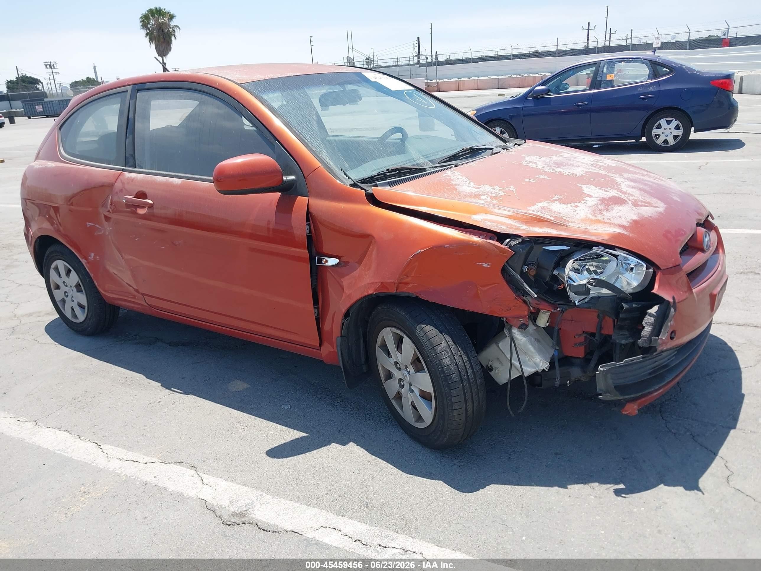 2010 Hyundai Accent GS, VIN KMHCM3AC6AU162636 — Side