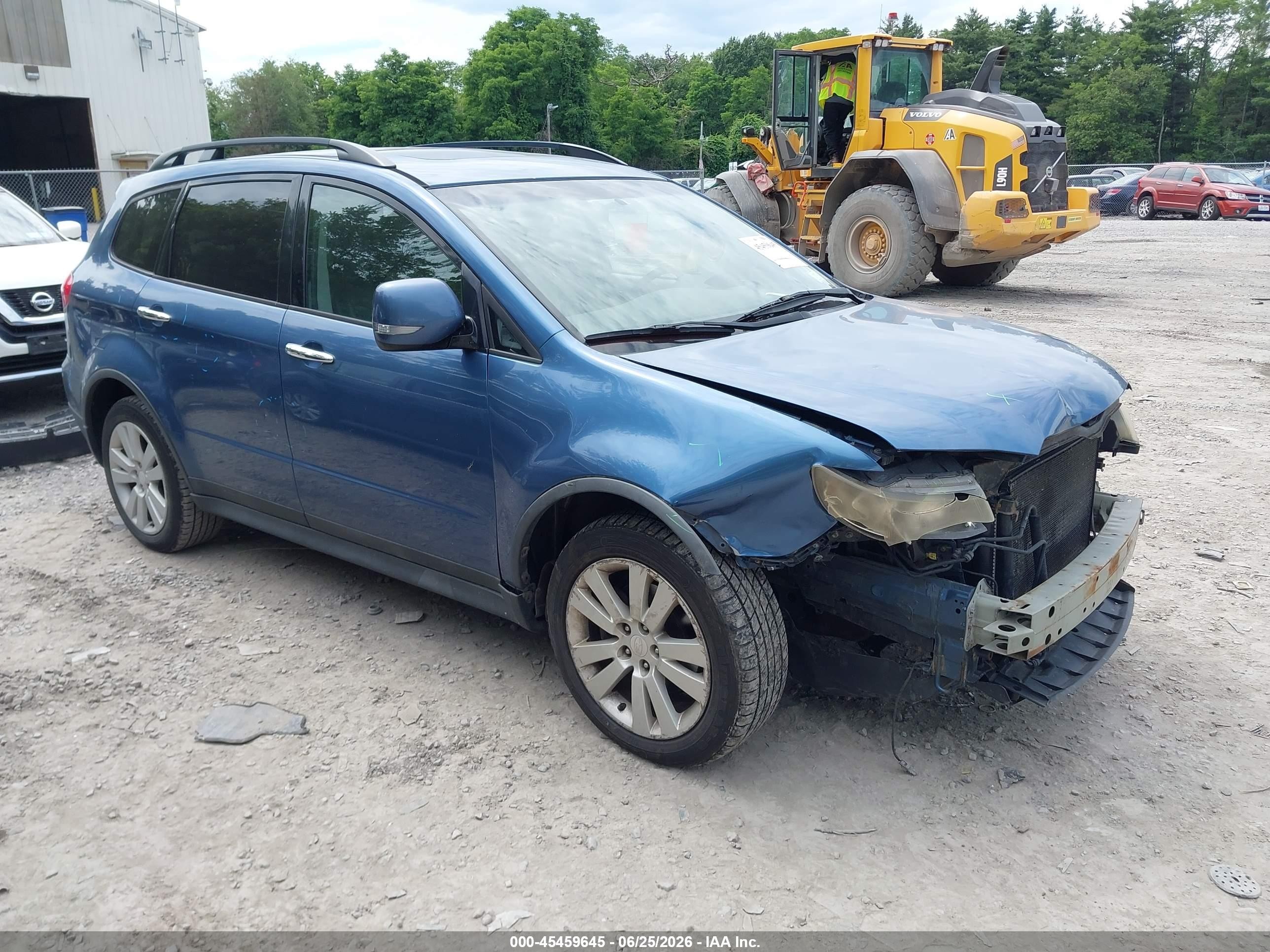 2008 Subaru Tribeca Limited, VIN 4S4WX92D684407220 — Front end