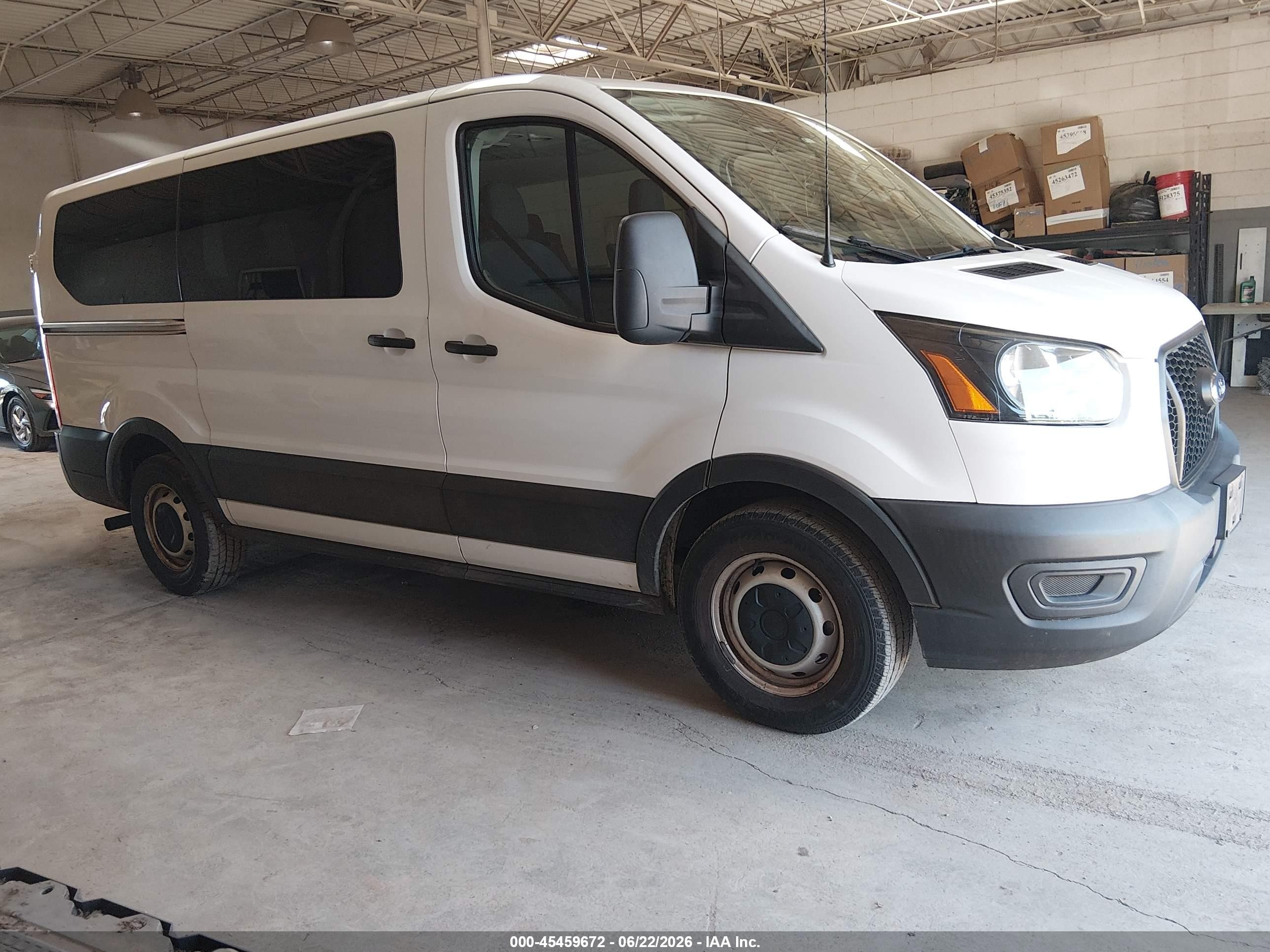 2021 Ford Transit Passenger XL, VIN 1FMZK1Y89MKA95598 — Normal wear