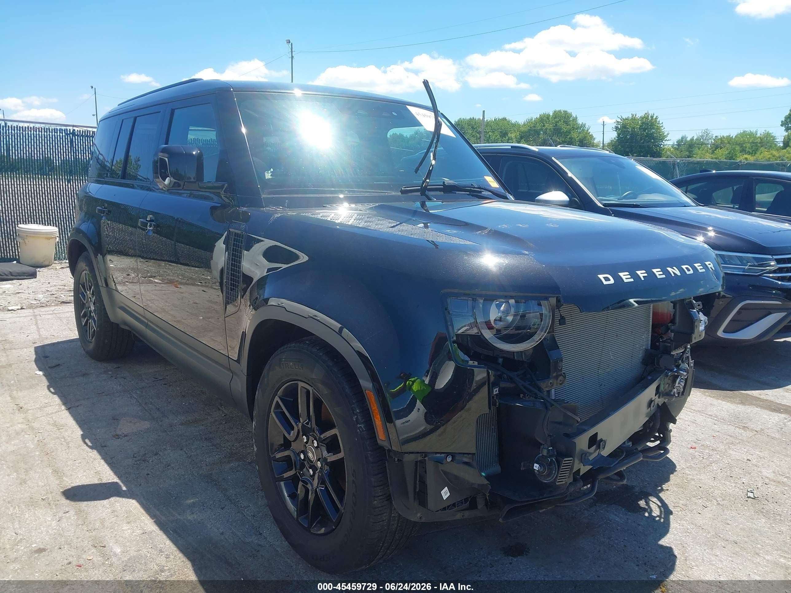 2025 Land Rover Defender S, VIN SALEJ7EX0S2357096 — Front end
