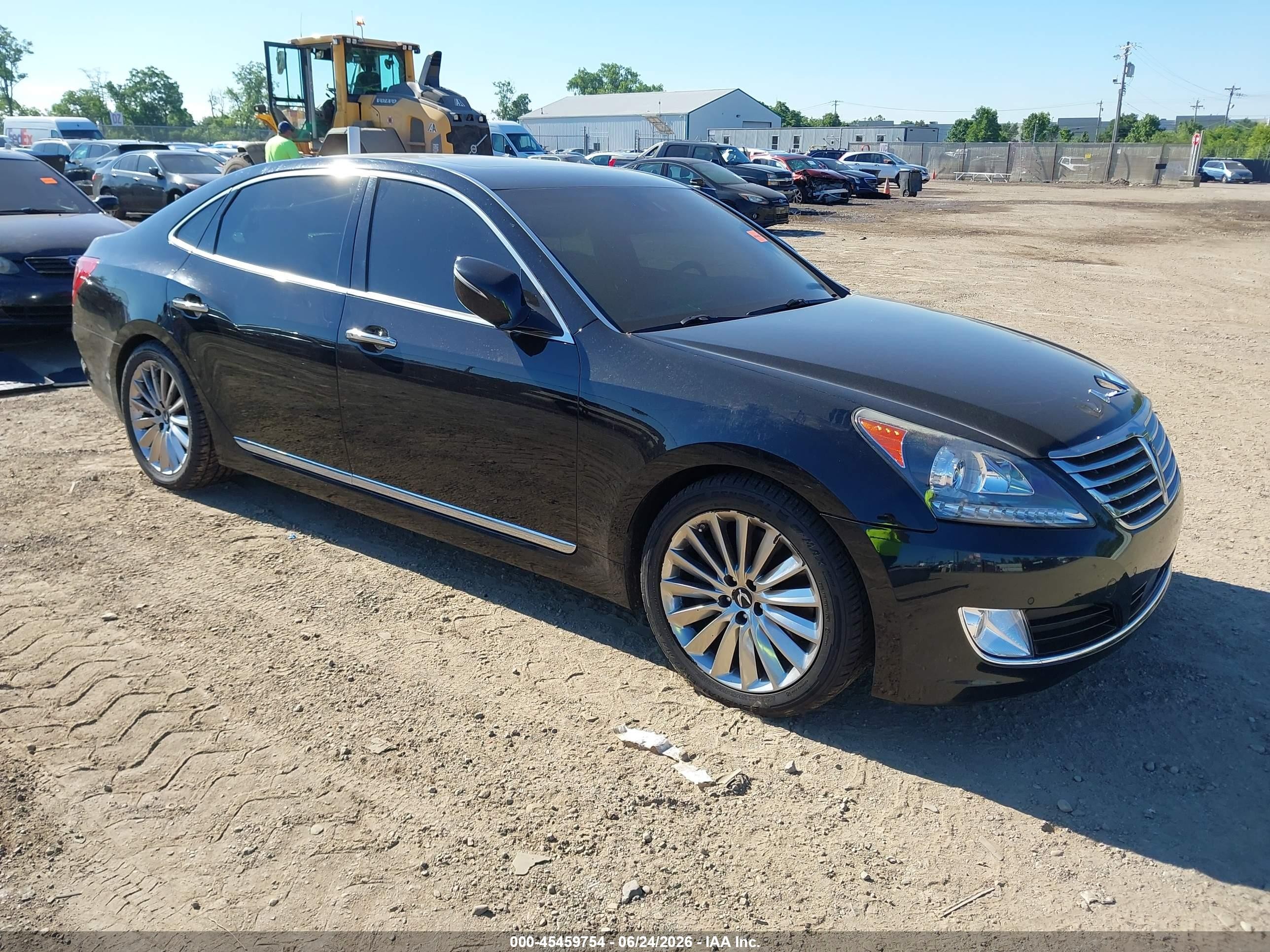2014 Hyundai Equus Signature, VIN KMHGH4JH4EU082085 — Rear end