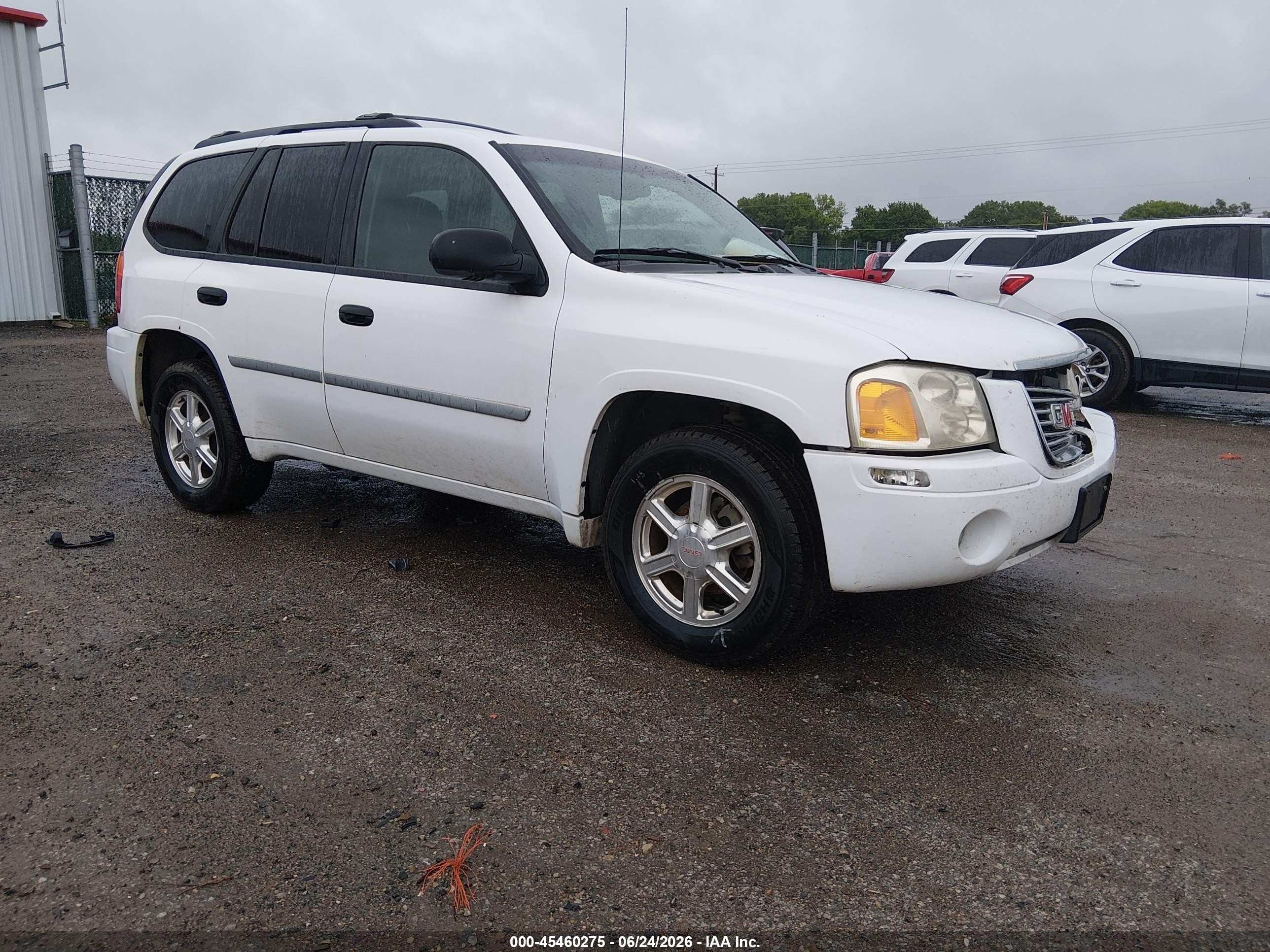 2009 GMC Envoy SLE, VIN 1GKDT33SX92106355 — Front end