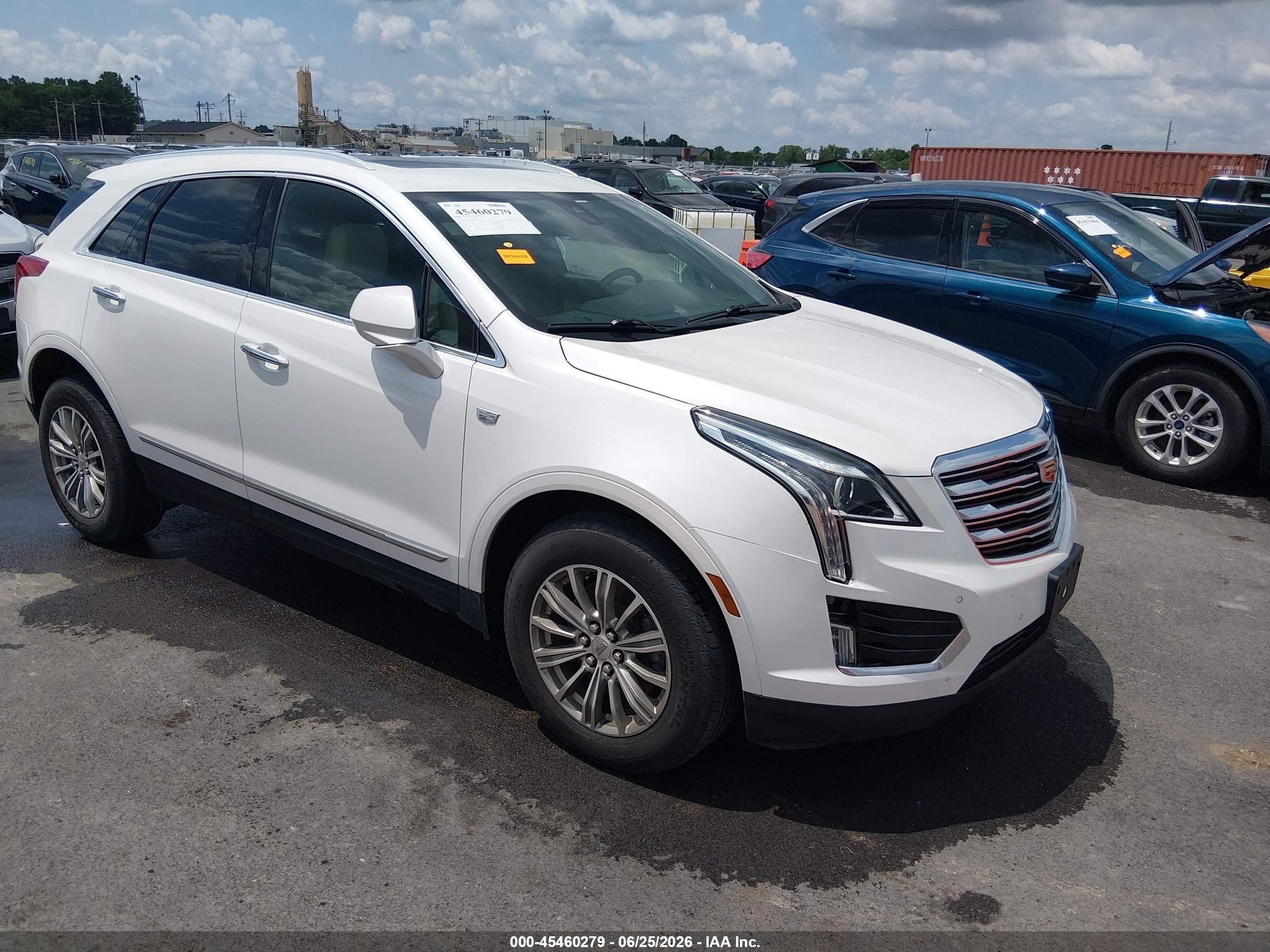2018 Cadillac XT5 Luxury FWD, VIN 1GYKNCRS7JZ249161 — Hail