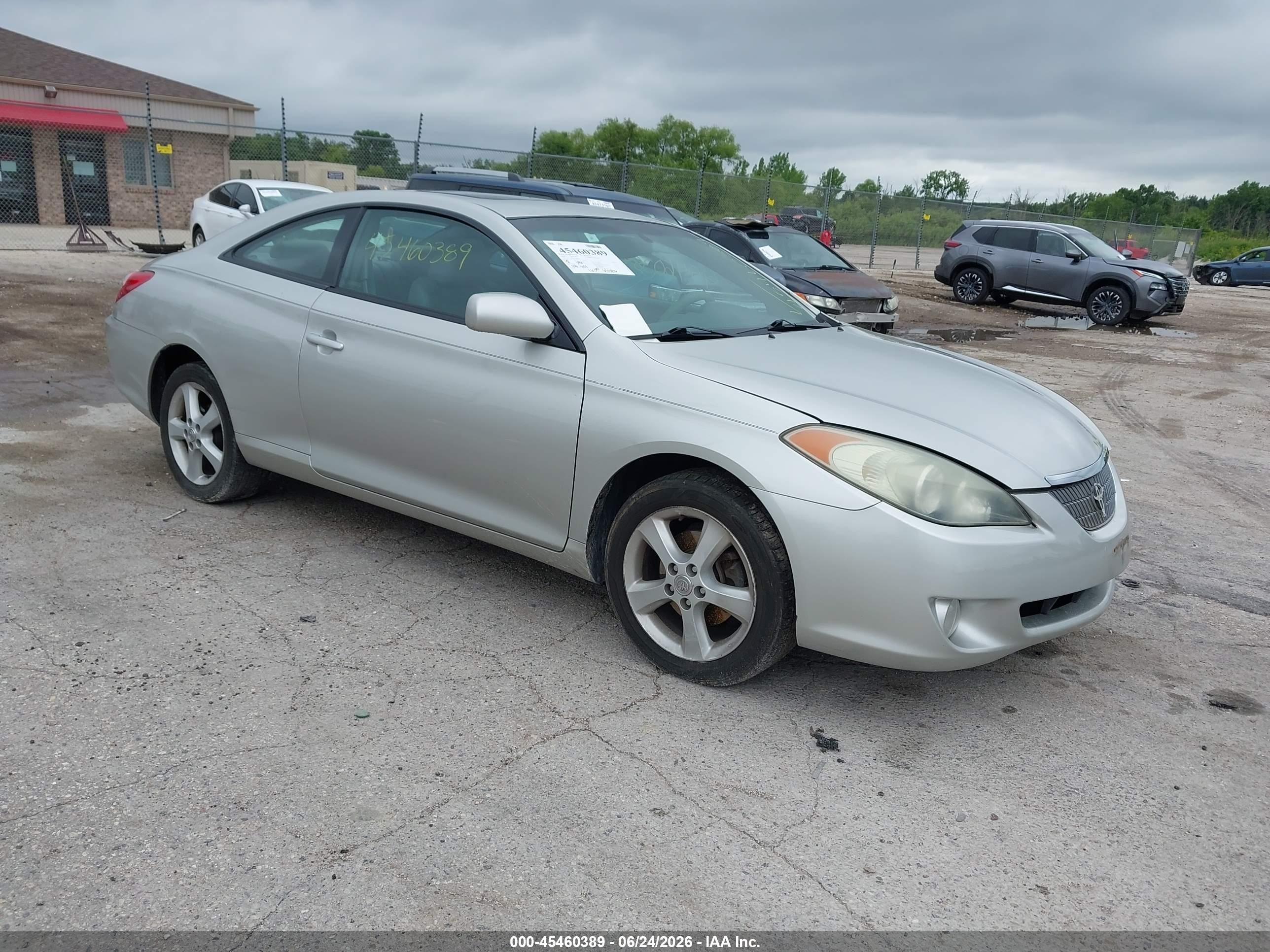 2004 Toyota Solara SLE, VIN 4T1CA30P54U028413 — Side