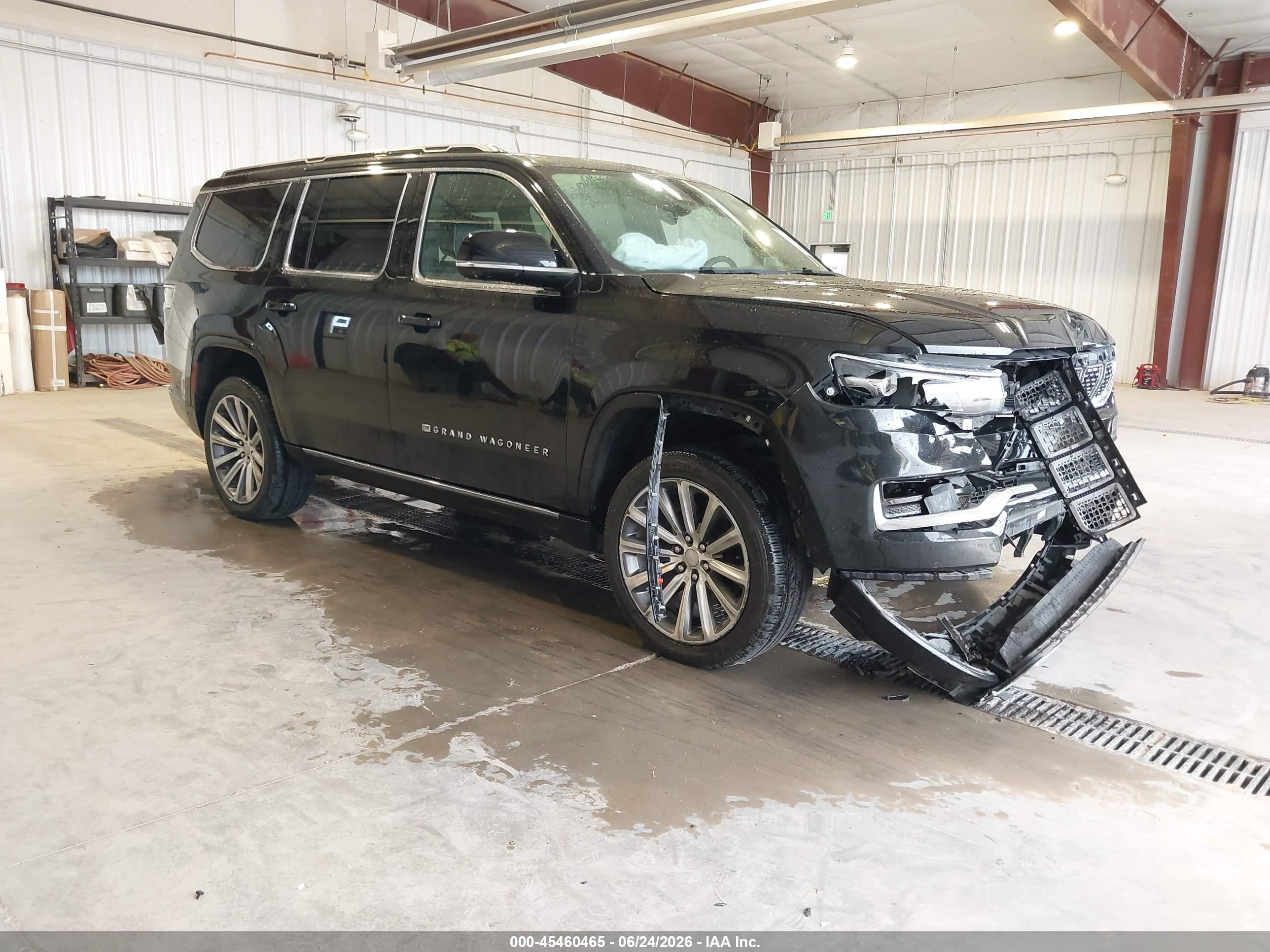 2023 Jeep Grand Wagoneer Series II Obsidian, VIN 1C4SJVFJ0PS509863 — Перед