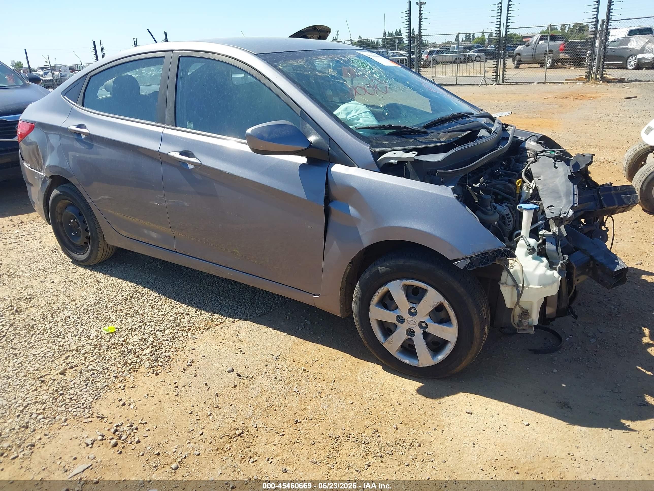 2017 Hyundai Accent SE, VIN KMHCT4AE5HU313115 — Обычный износ
