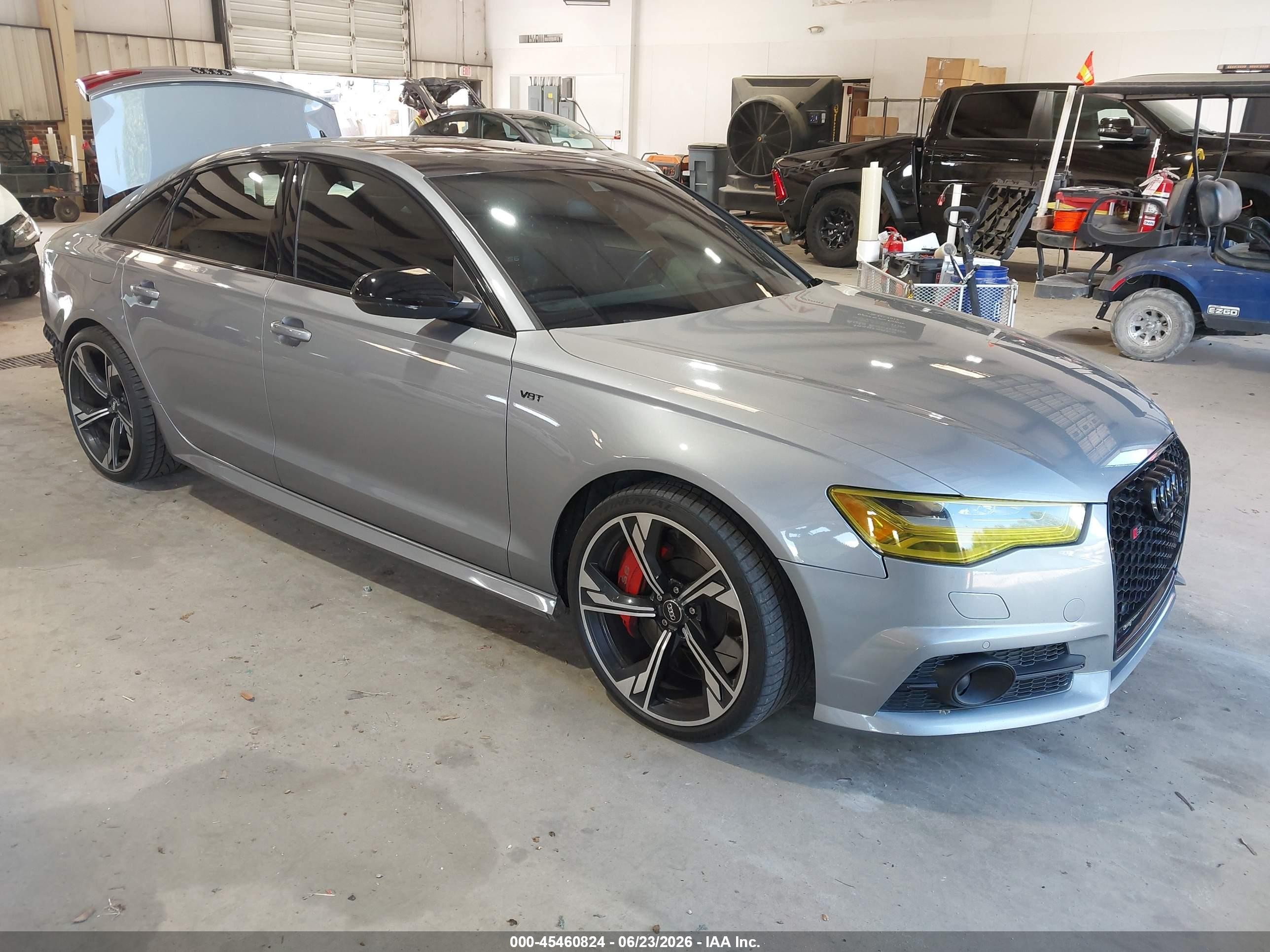 2016 Audi S6 Prestige, VIN WAUH2AFC6GN169650 — Rear end