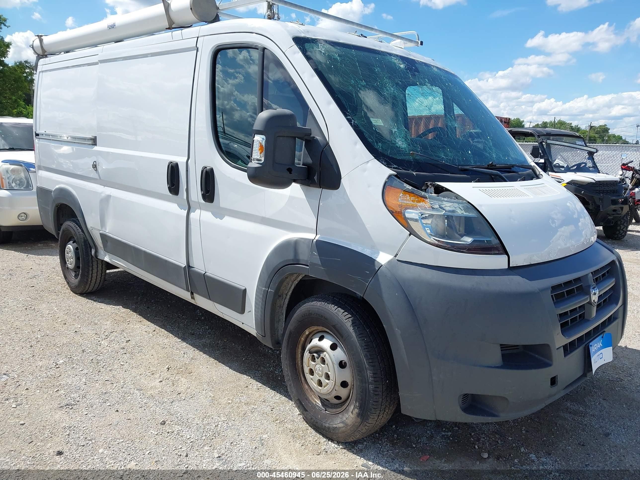 2014 Ram ProMaster Cargo, VIN 3C6TRVAG7EE124932 — Град