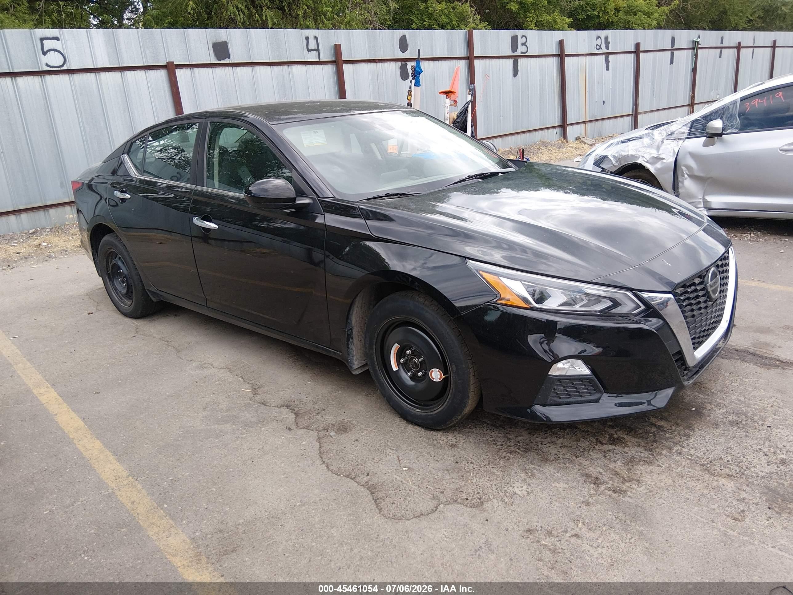 2022 Nissan Altima SV, VIN 1N4BL4DW1NN384733 — Theft recovery