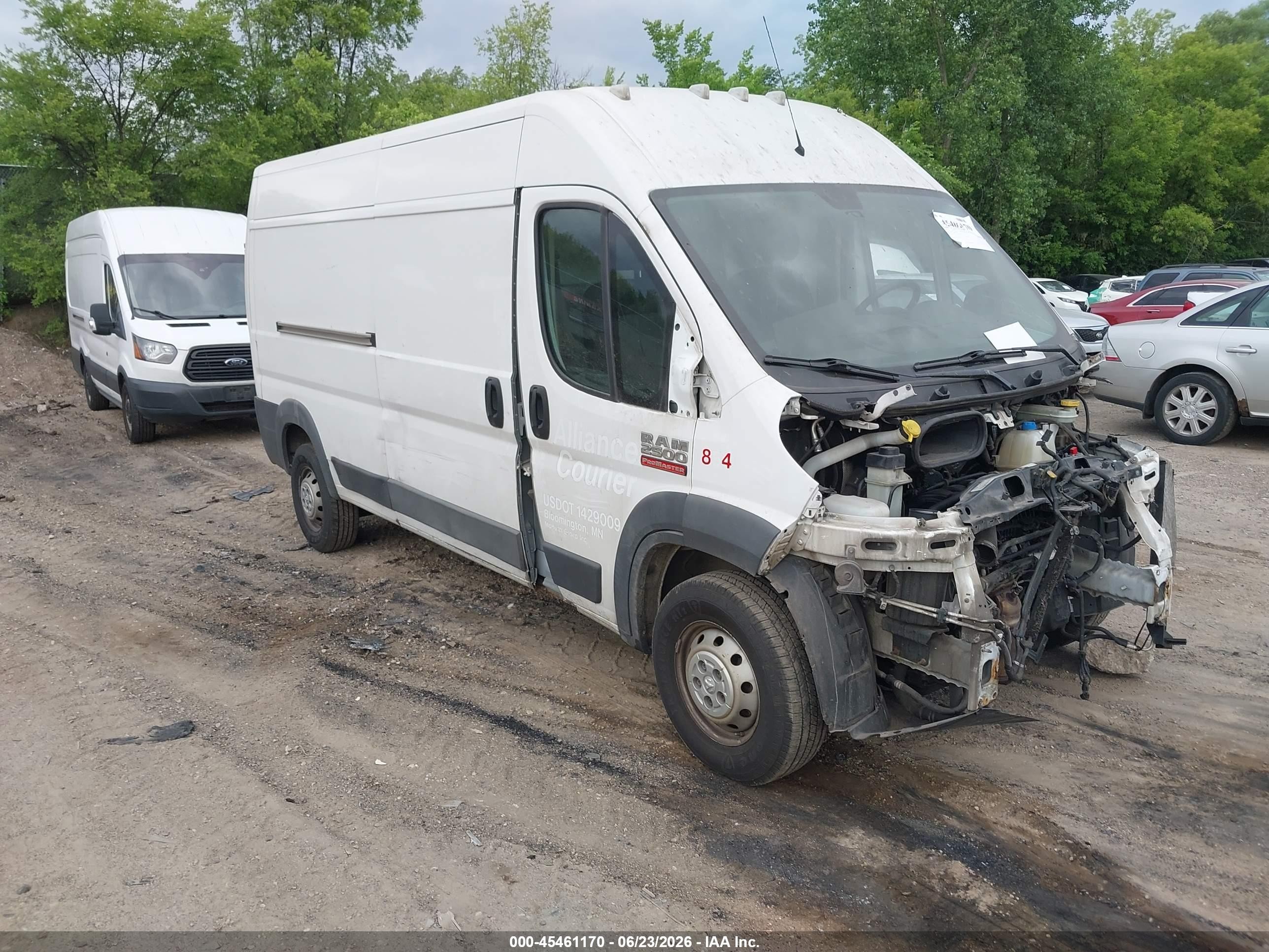 2016 Ram ProMaster Cargo, VIN 3C6TRVDG3GE137546 — Normal wear