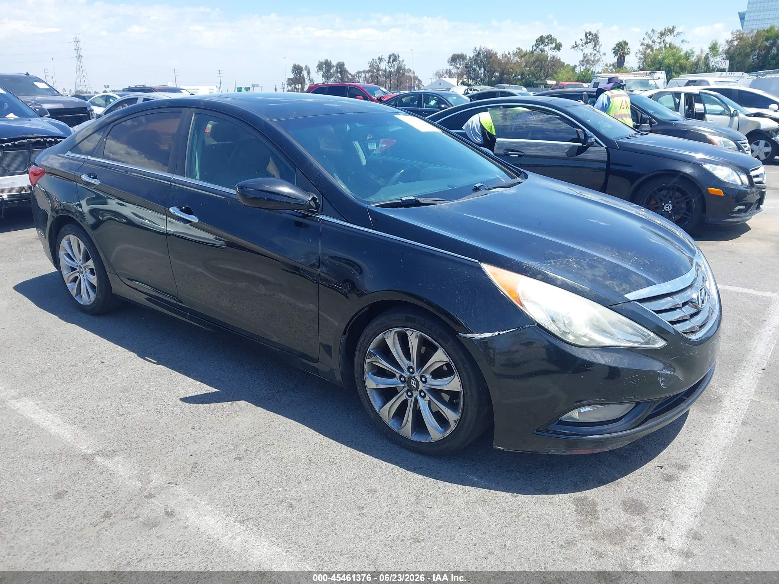2011 Hyundai Sonata SE, VIN 5NPEC4AC7BH063342 — Normal wear