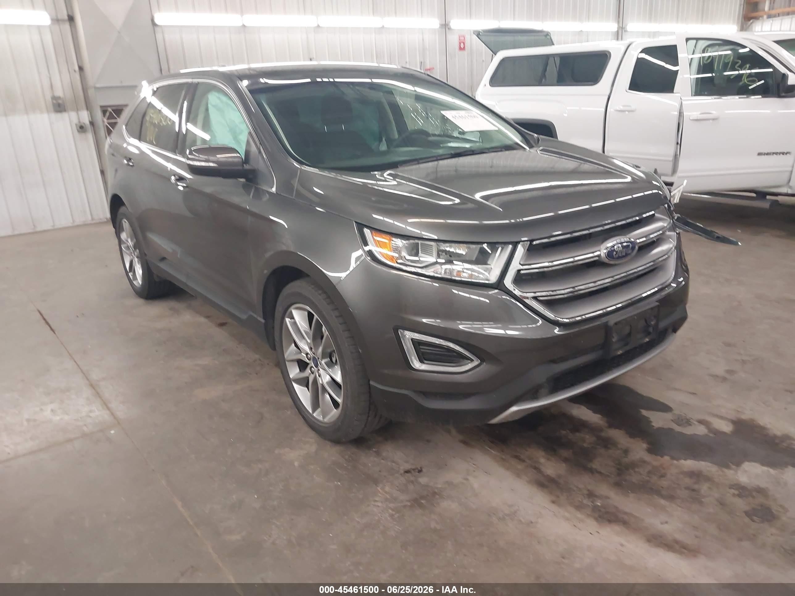 2017 Ford Edge Titanium, VIN 2FMPK4K87HBB68811 — Бок
