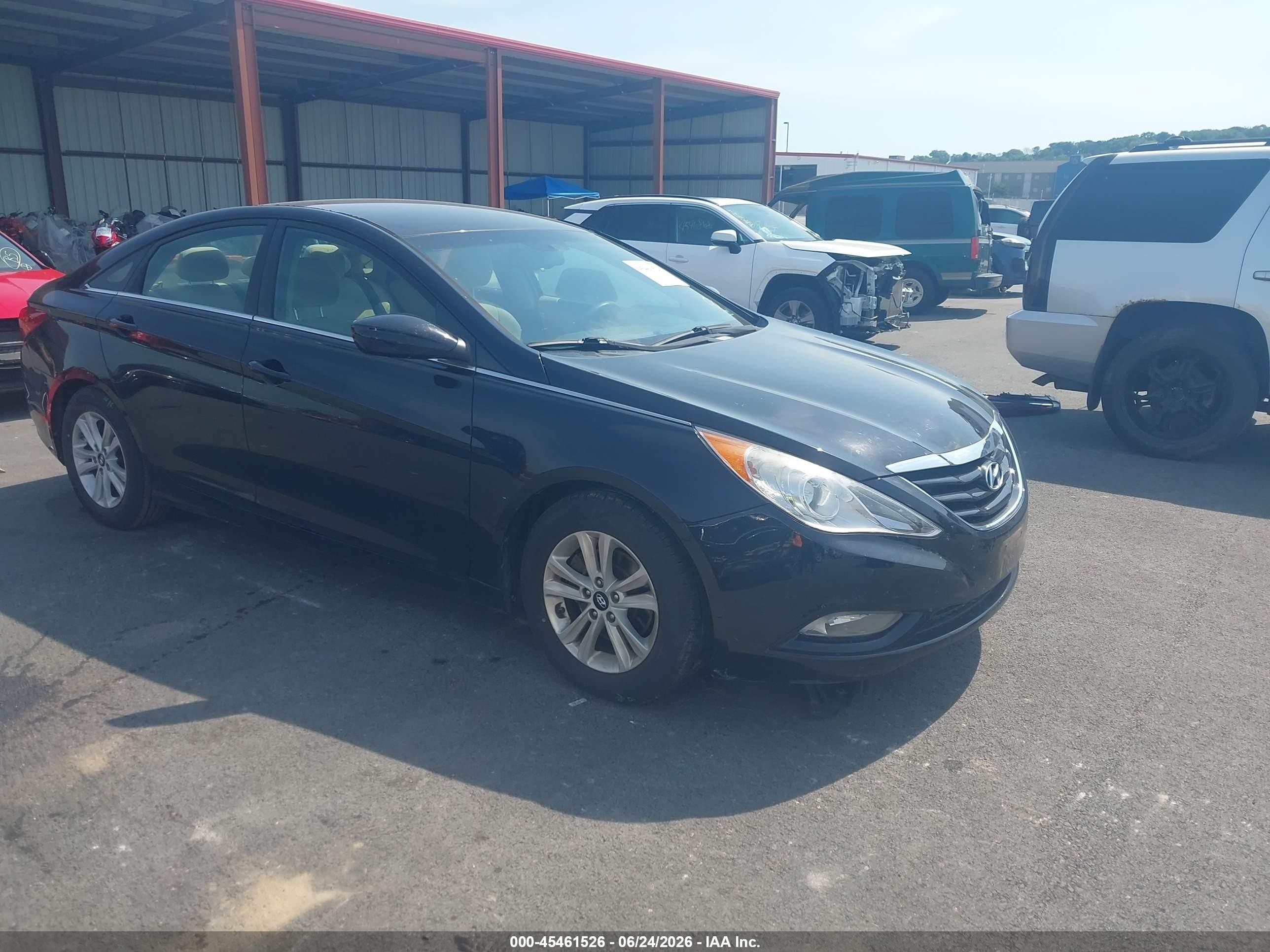 2013 Hyundai Sonata GLS, VIN 5NPEB4AC3DH801613 — Fresh water flood