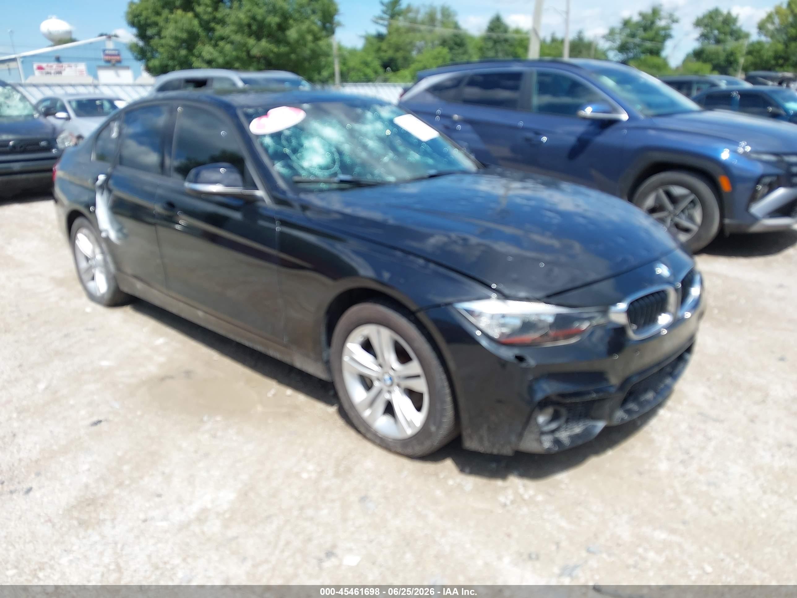 2016 BMW 3 Series 328i, VIN WBA8E9G54GNT84711 — Град