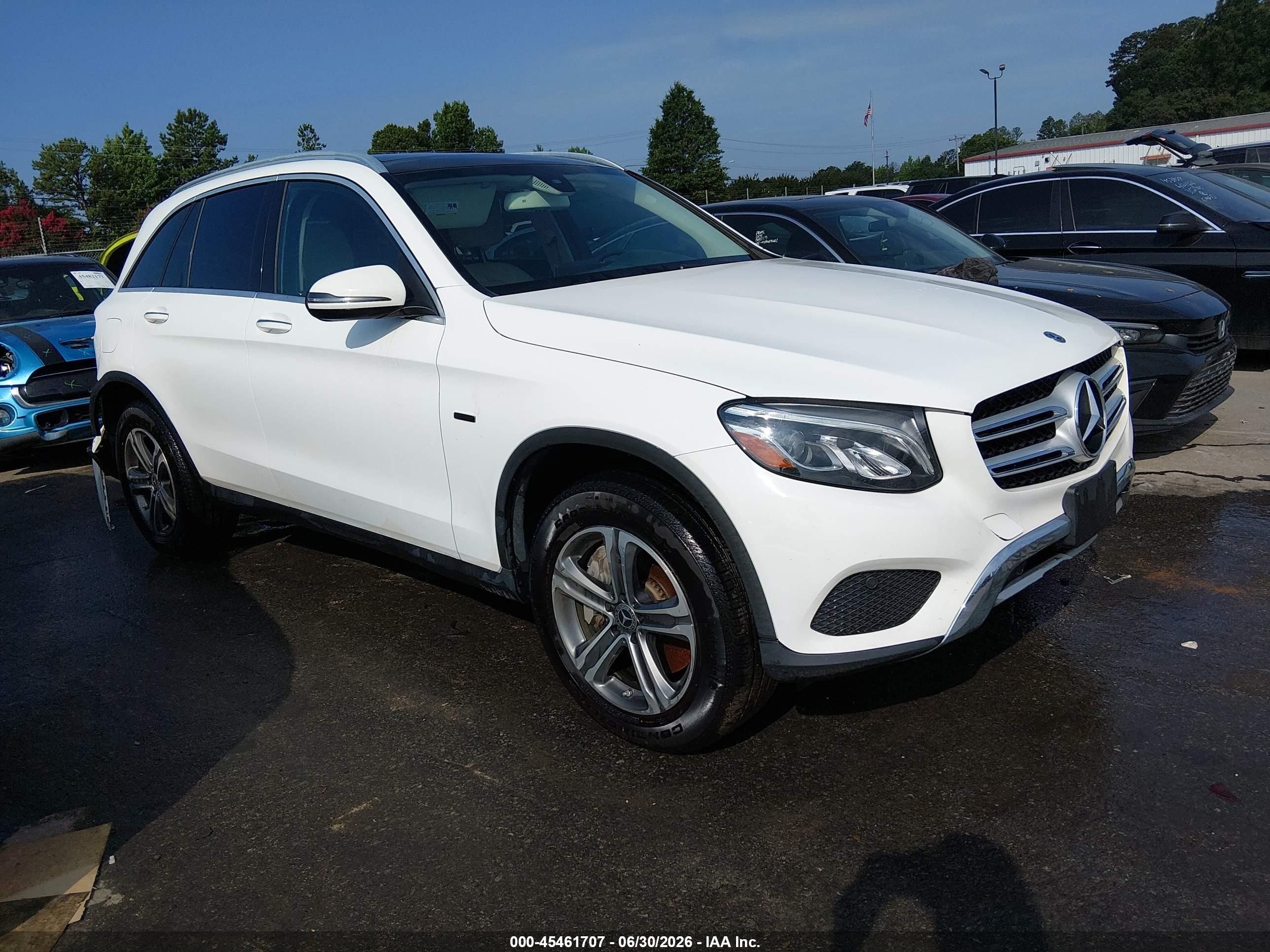2019 Mercedes-Benz GLC 350e, VIN WDC0G5EB9KF632153 — Rear end