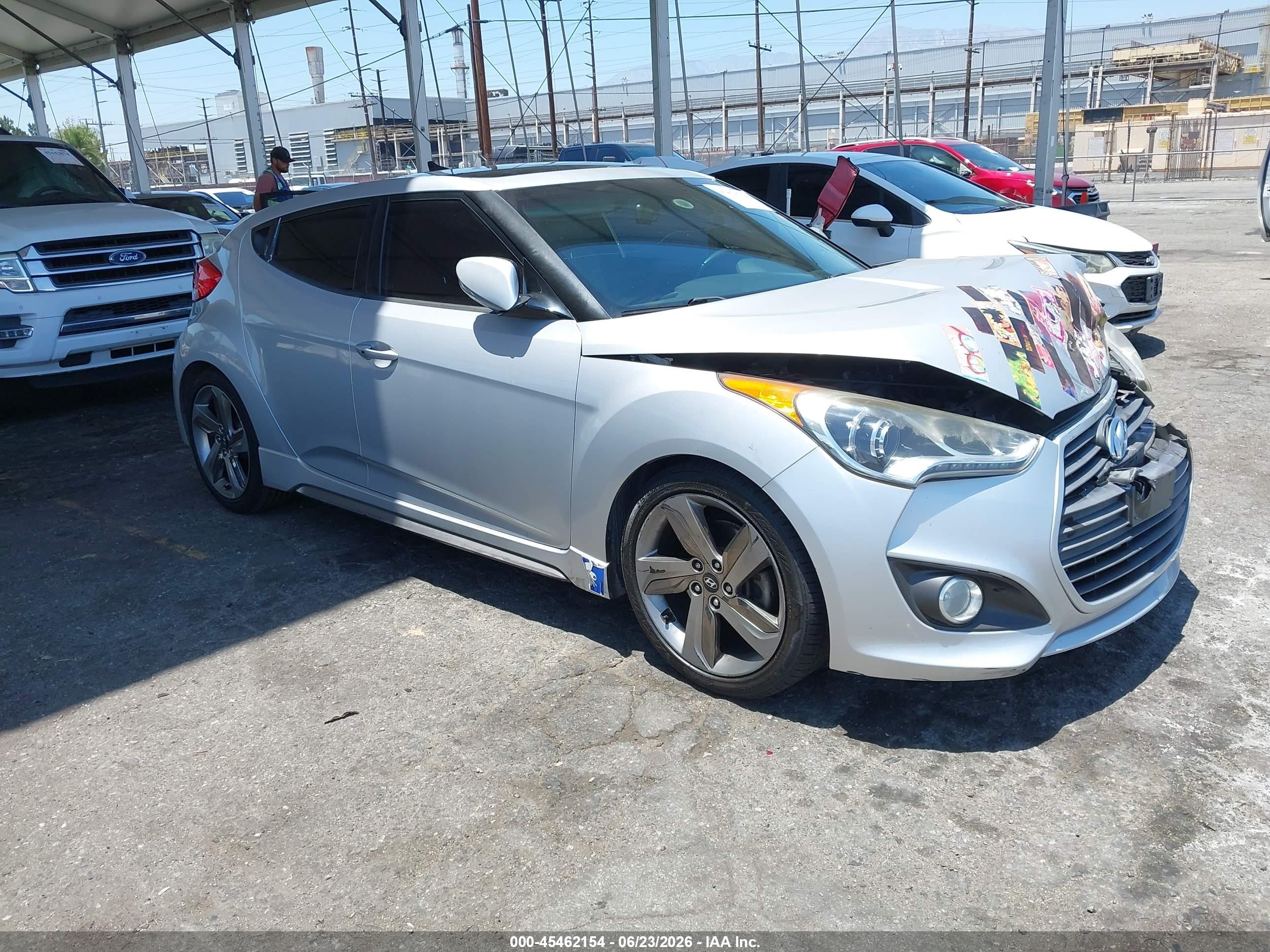 2013 Hyundai Veloster Turbo, VIN KMHTC6AE9DU125851 — Front end
