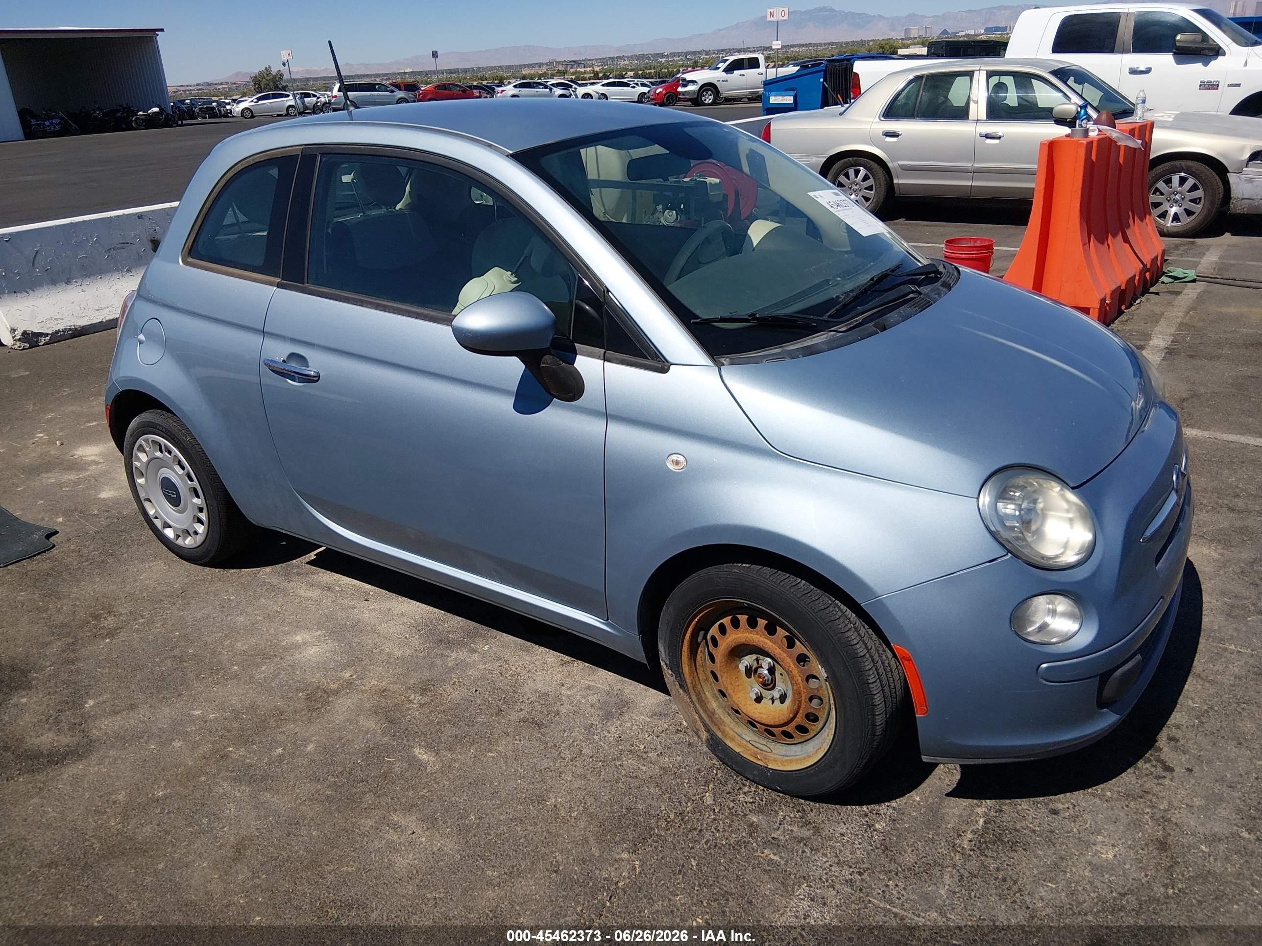 2015 FIAT 500 Pop, VIN 3C3CFFAR8FT555886 — Normal wear