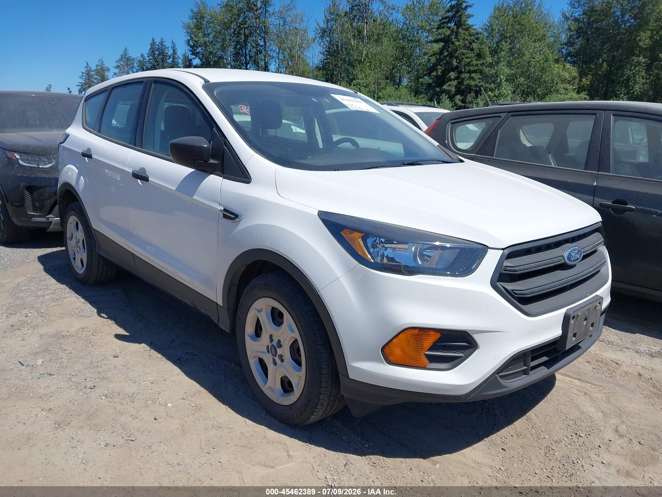 2018 Ford Escape S, VIN 1FMCU0F77JUB55964 — Side