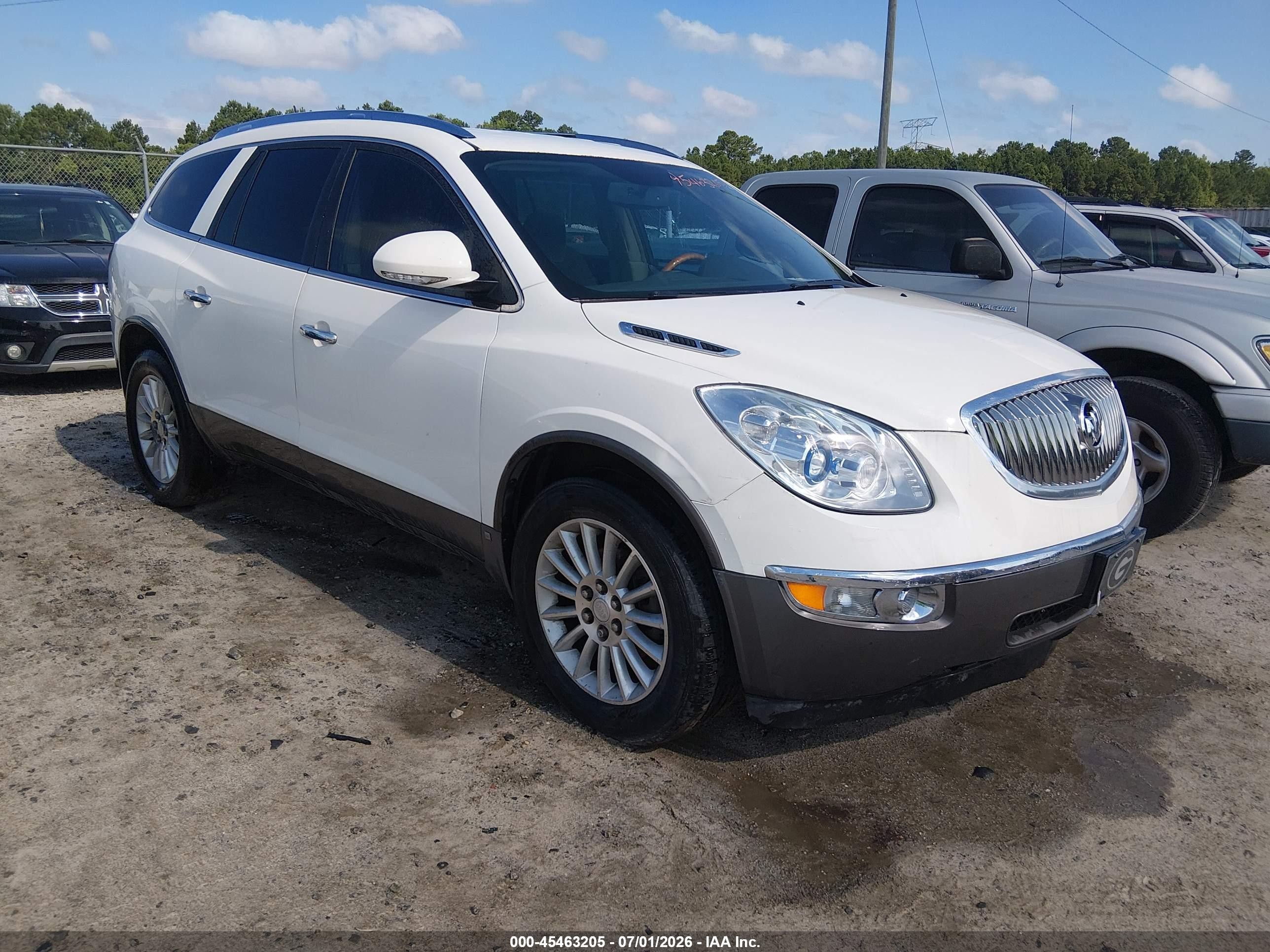 2010 Buick Enclave CX, VIN 5GALRAED2AJ162052 — Обычный износ